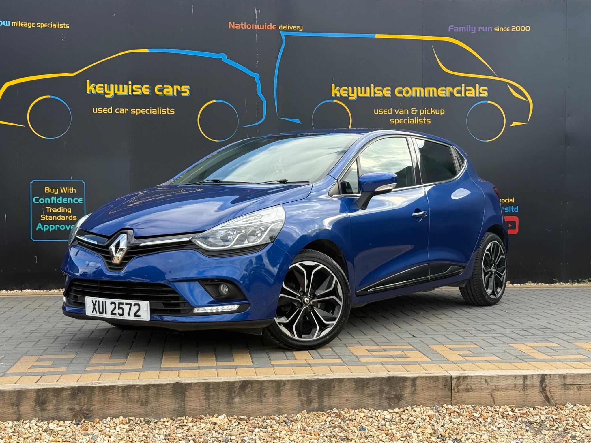 2019 Renault Clio in Blue for sale