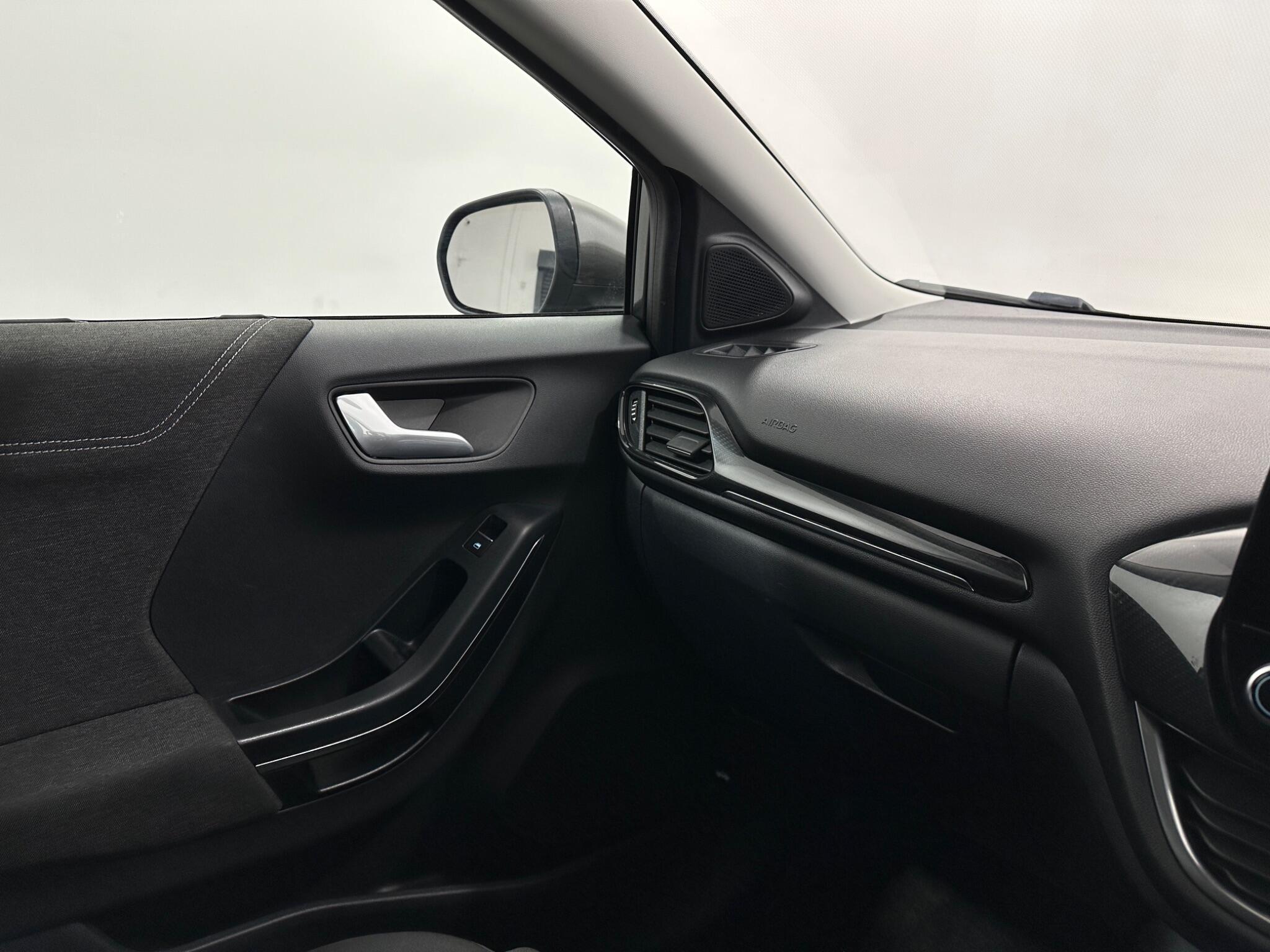Ford Puma view 25