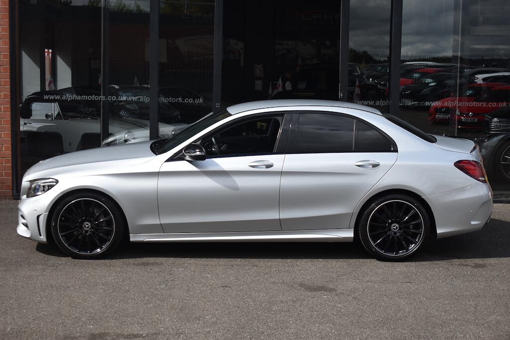 Mercedes-Benz C Class view 15