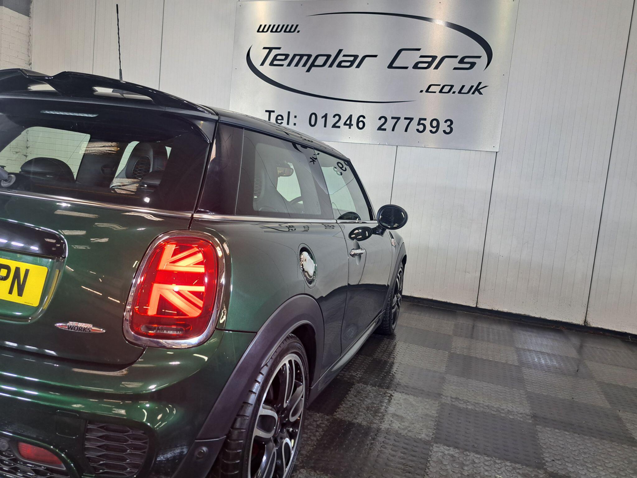 Mini Cooper view 11