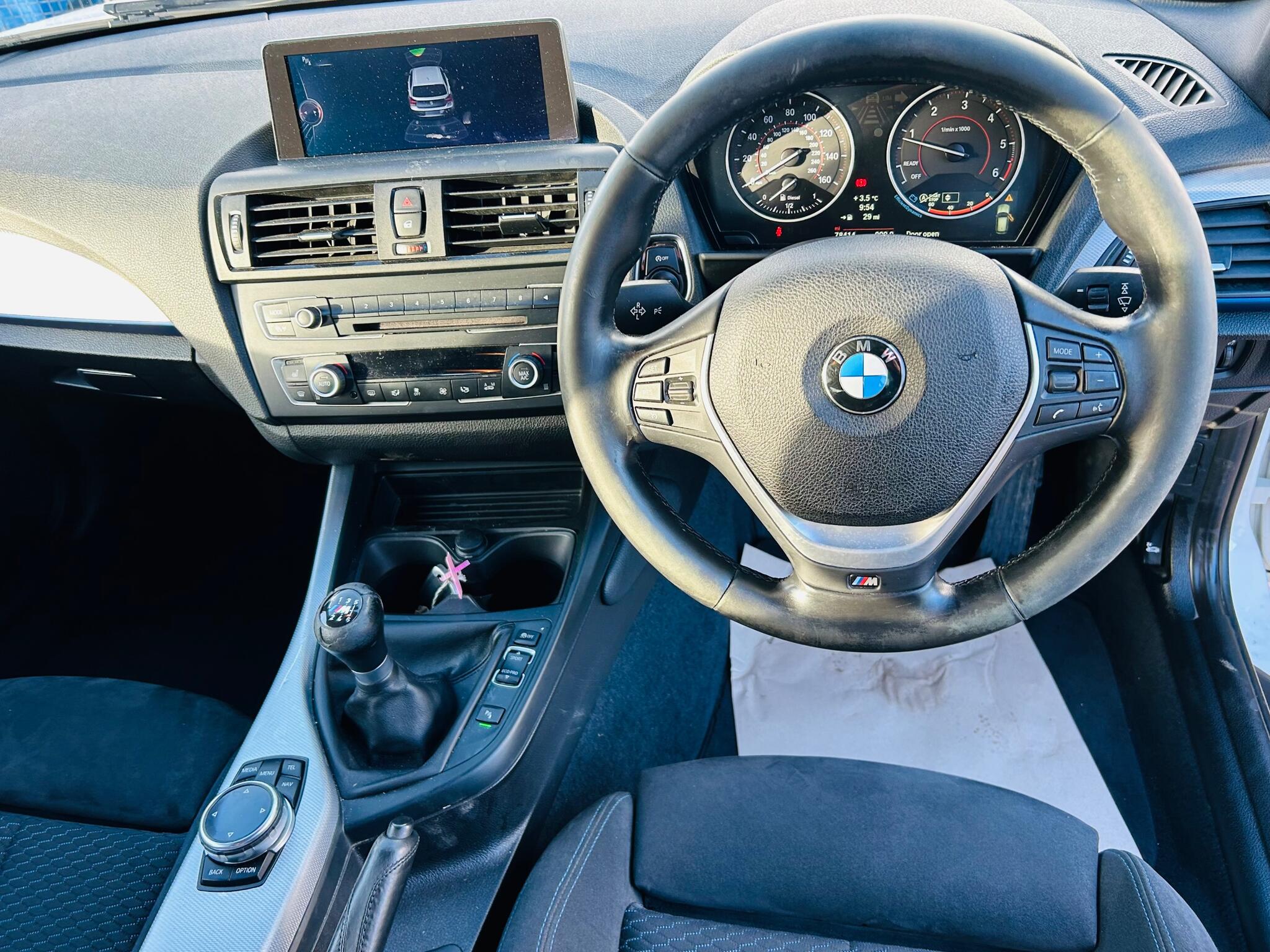 BMW 1 Series view 14