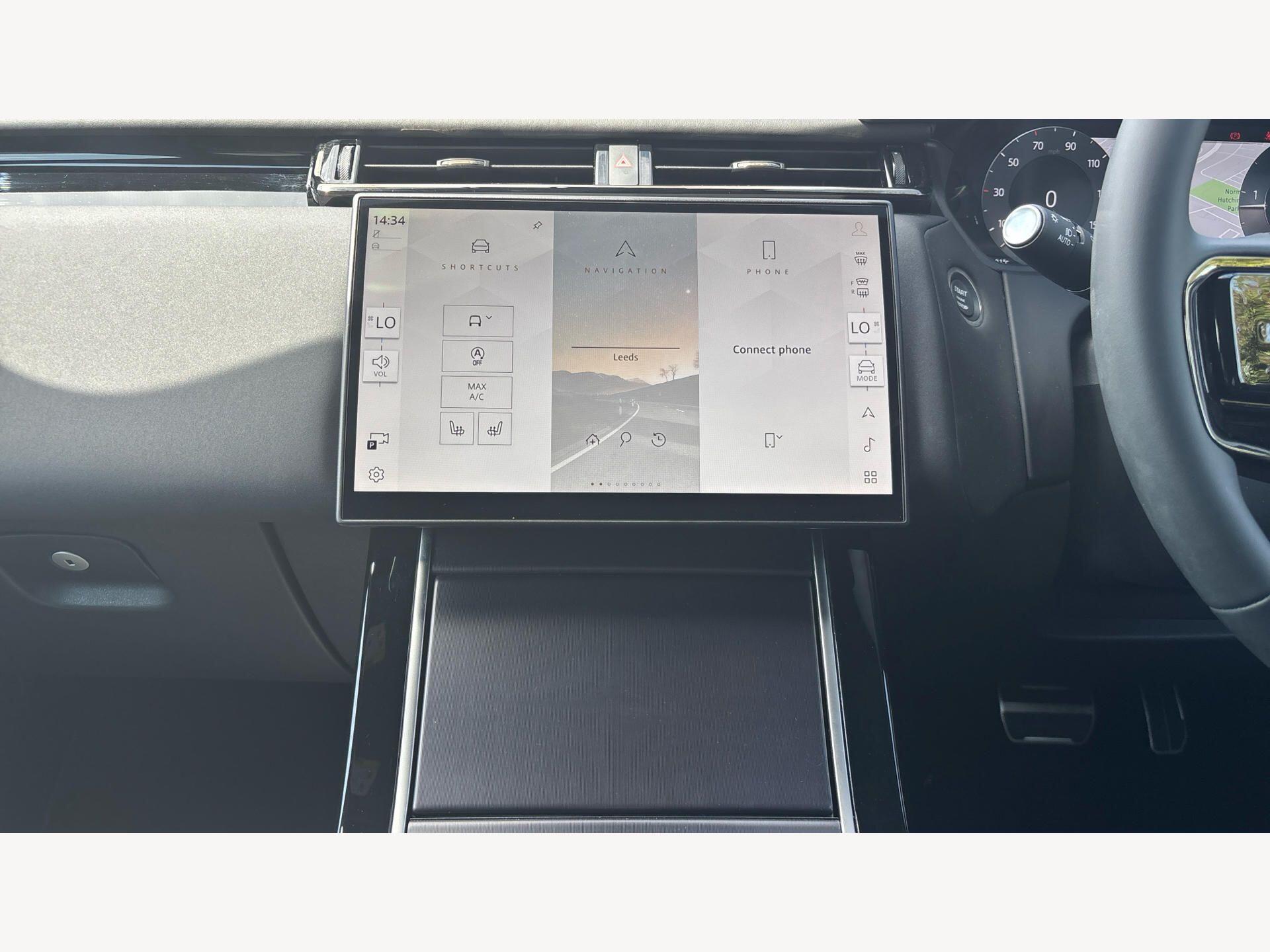 Land Rover Range Rover Velar view 17