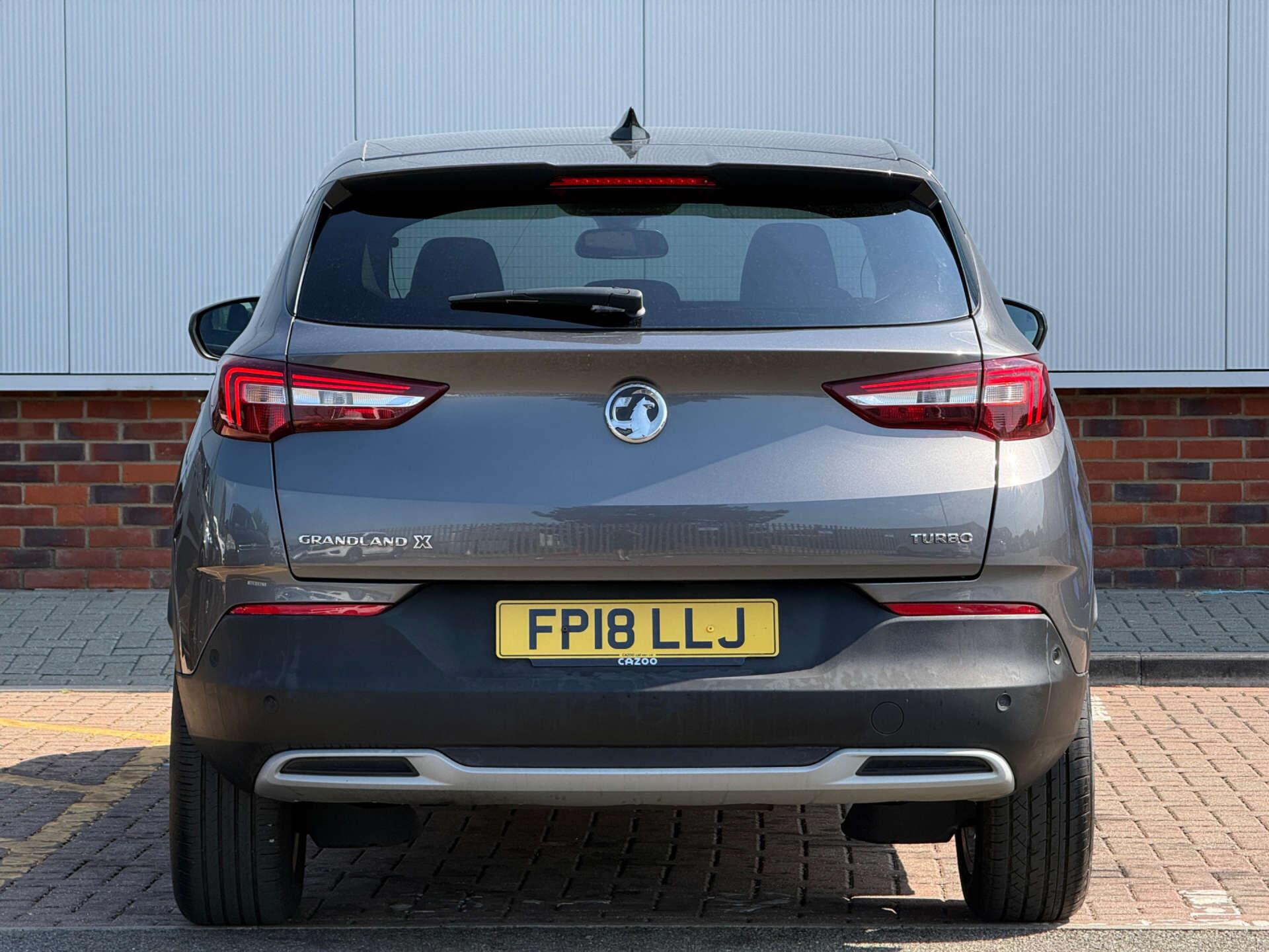 Vauxhall Grandland X view 9