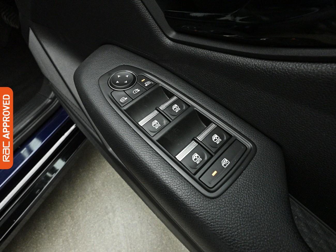 Renault Megane E-Tech view 24