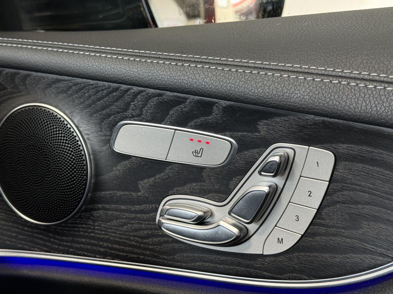 Mercedes-Benz E Class view 43