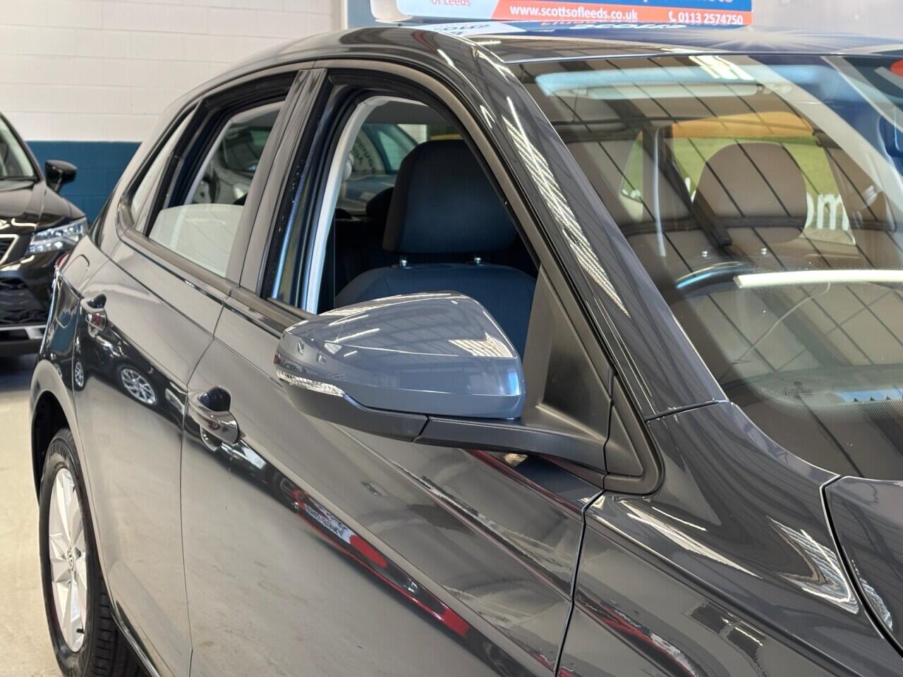 Volkswagen Polo view 44