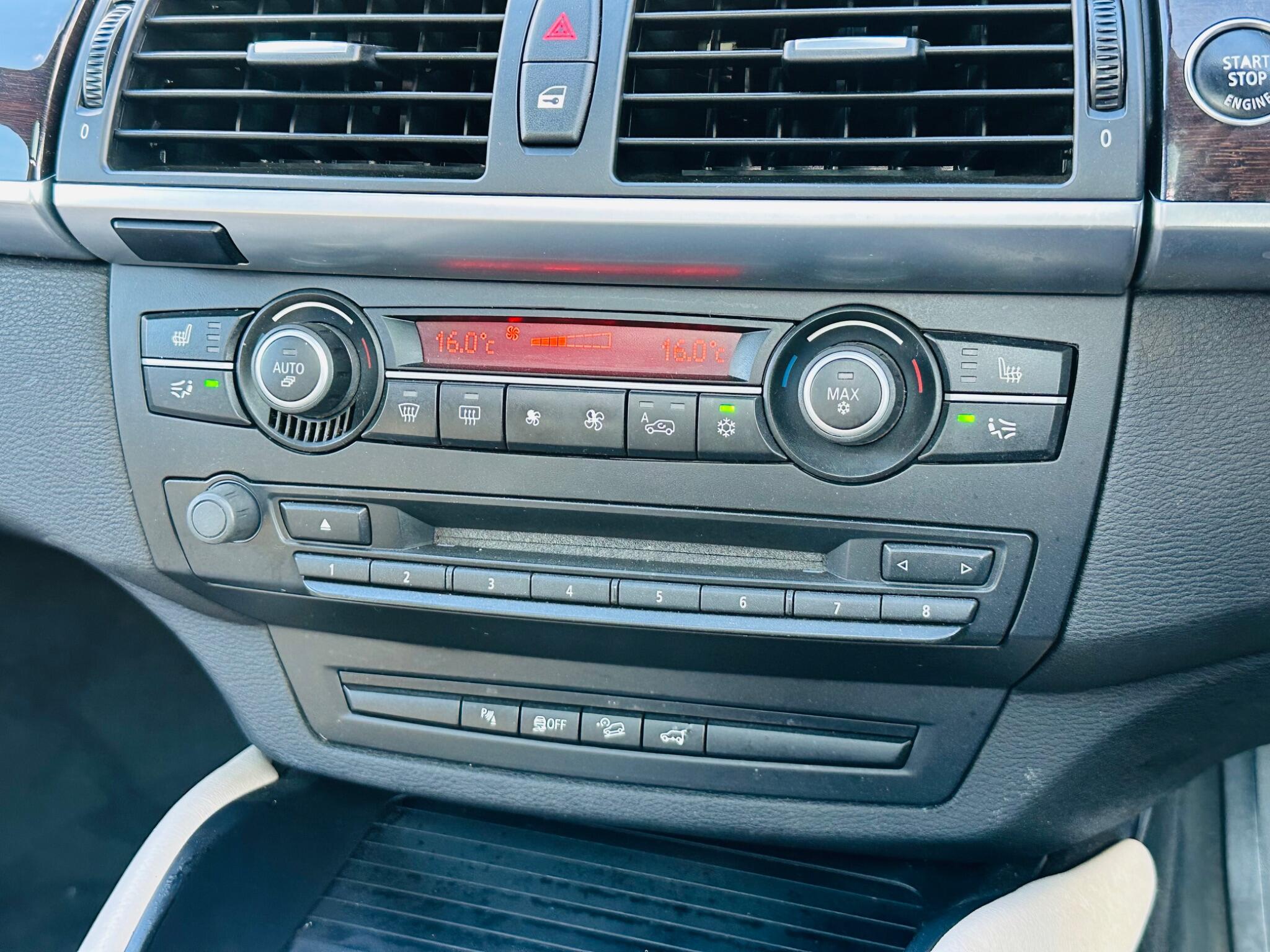 BMW X6 view 49
