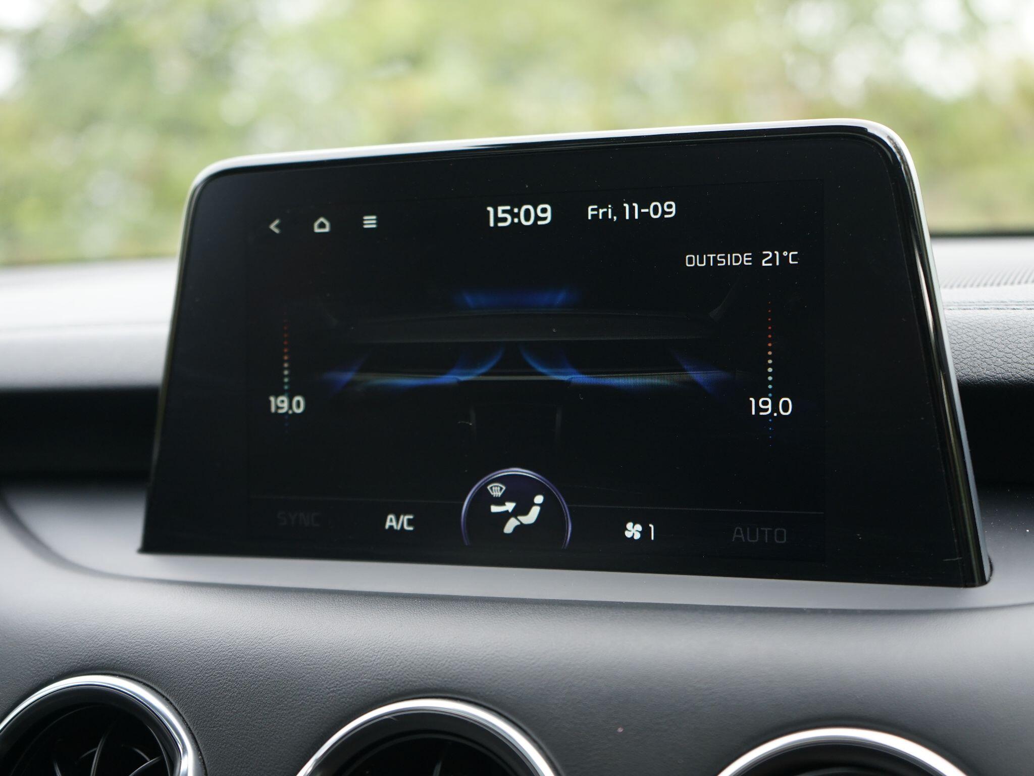 Kia Stinger view 33