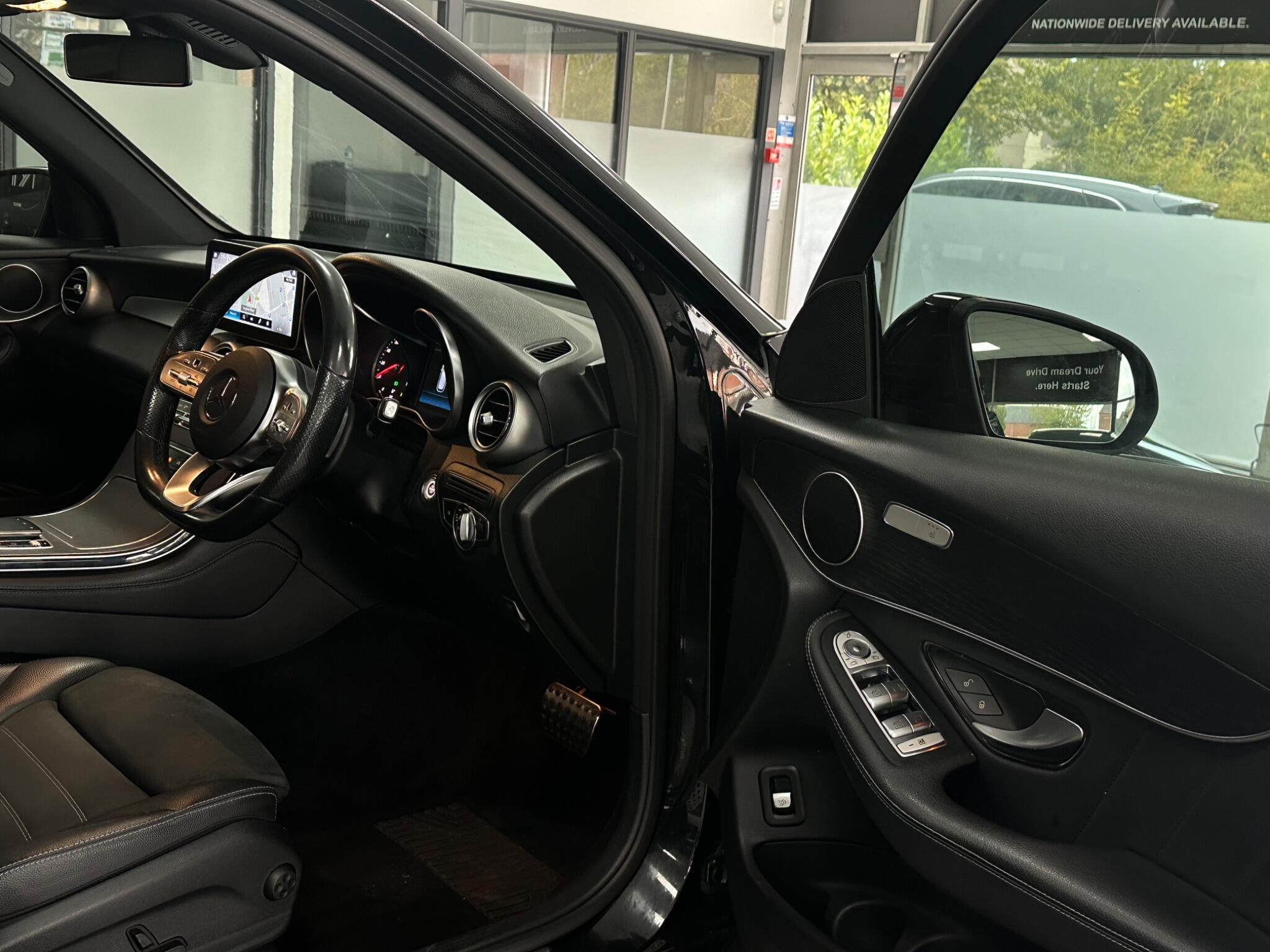 Mercedes-Benz GLC view 21