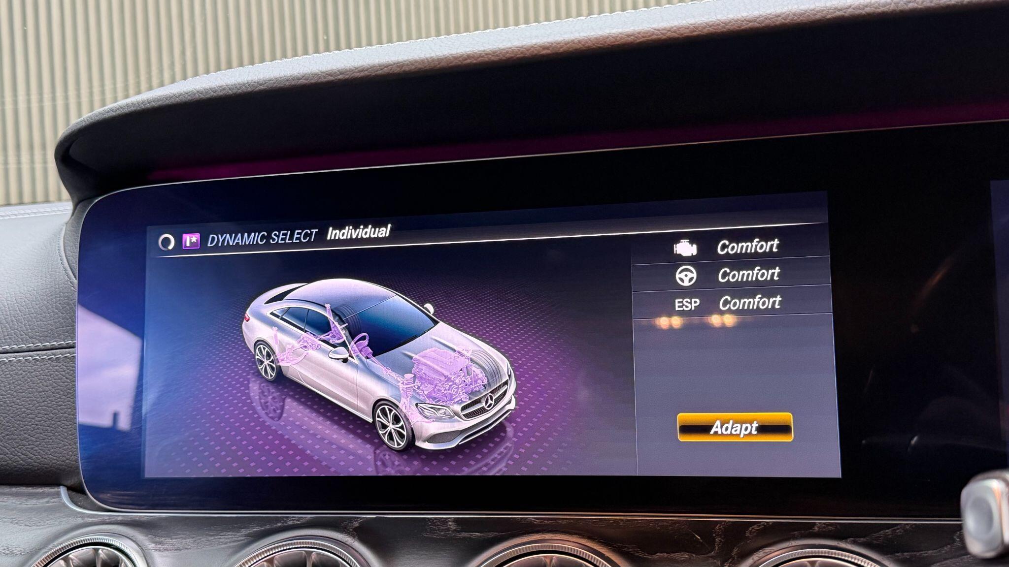 Mercedes-Benz E-Class view 28