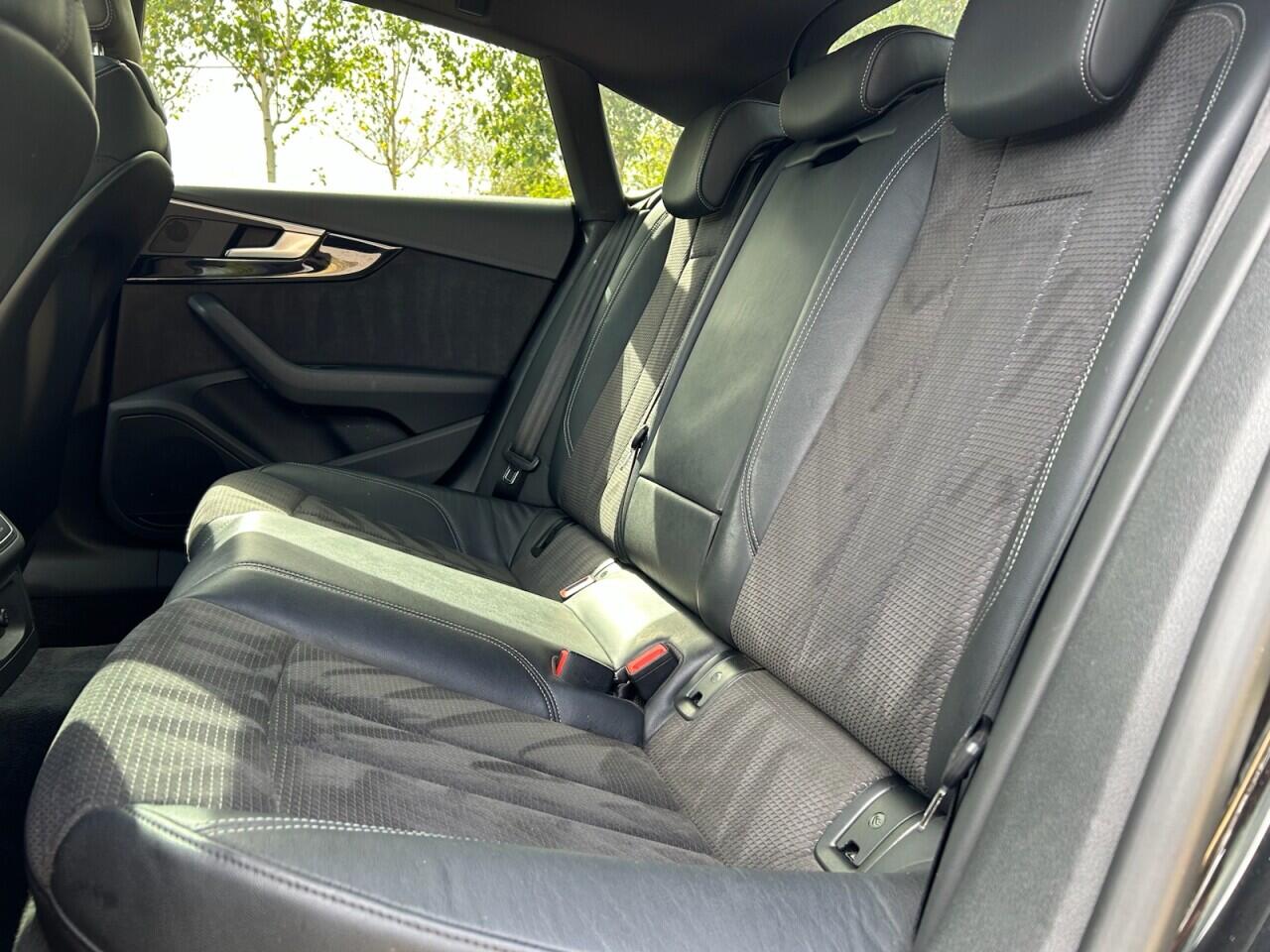 Audi A5 view 23