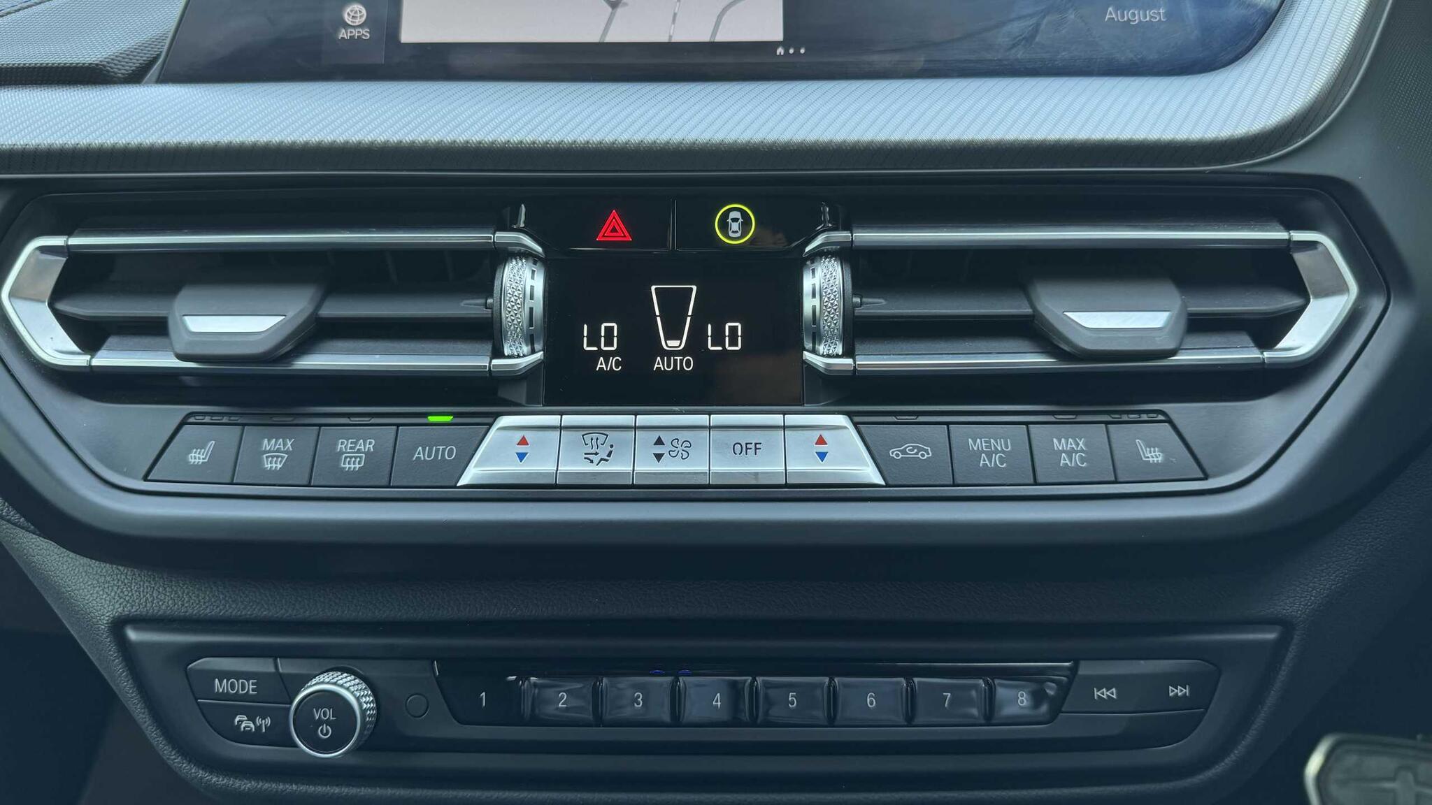 BMW 2 Series view 18
