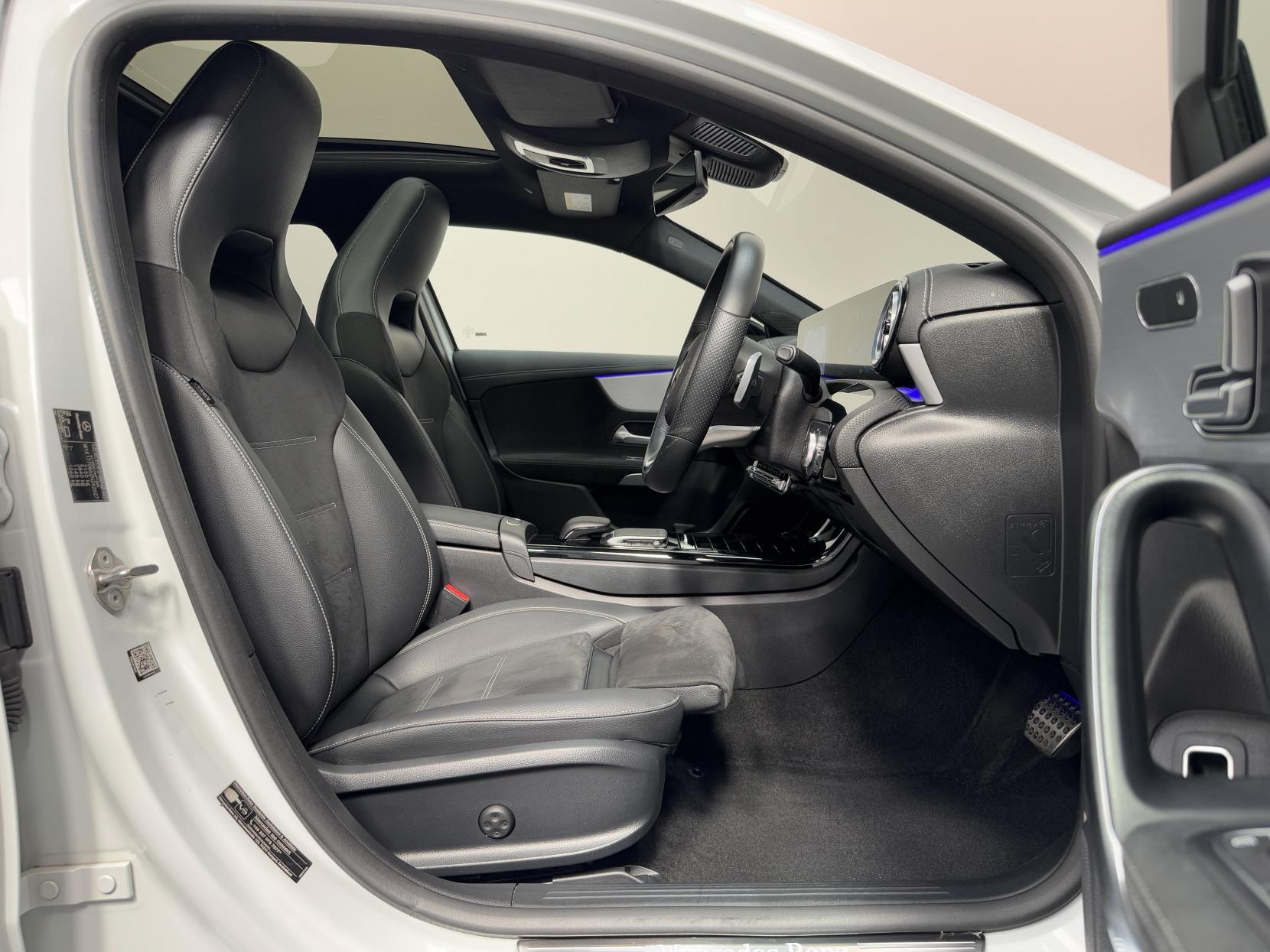 Mercedes-Benz A Class view 24