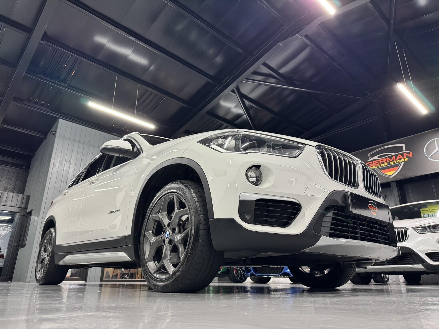 BMW X1 view 11