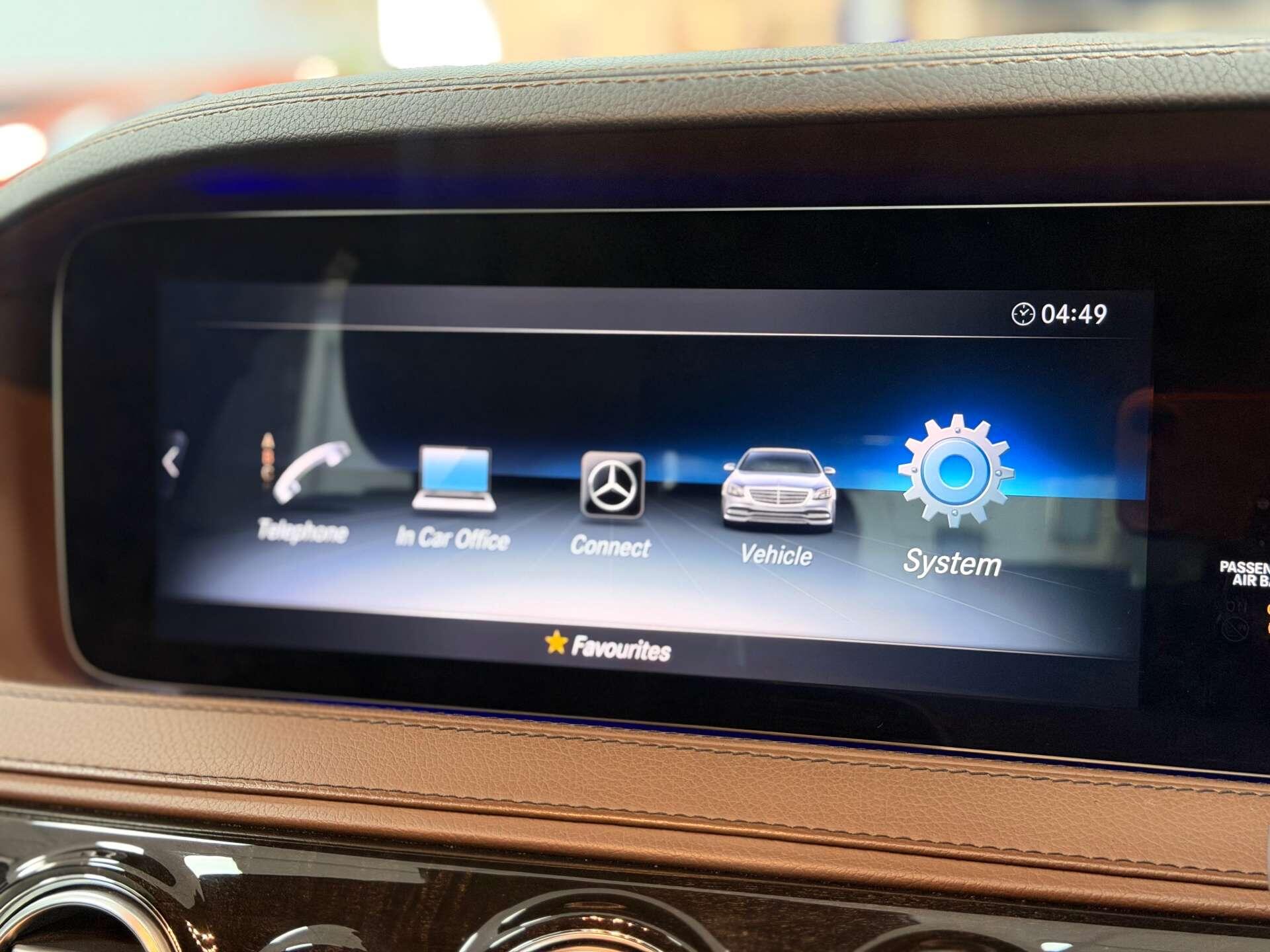 Mercedes-Benz S-Class view 50
