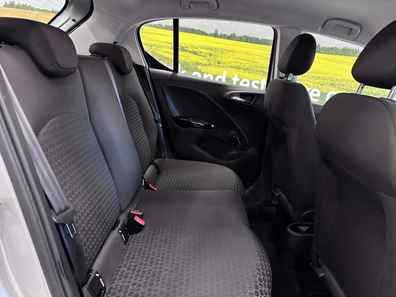 Vauxhall Corsa view 18