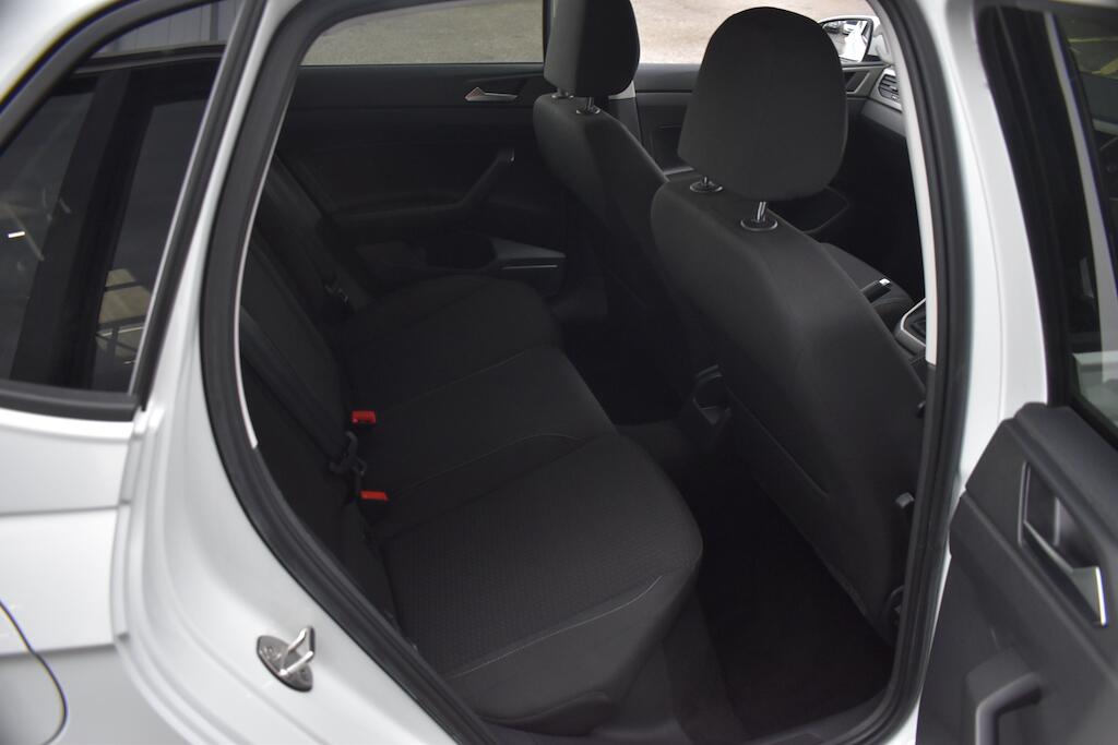 Volkswagen Polo view 28