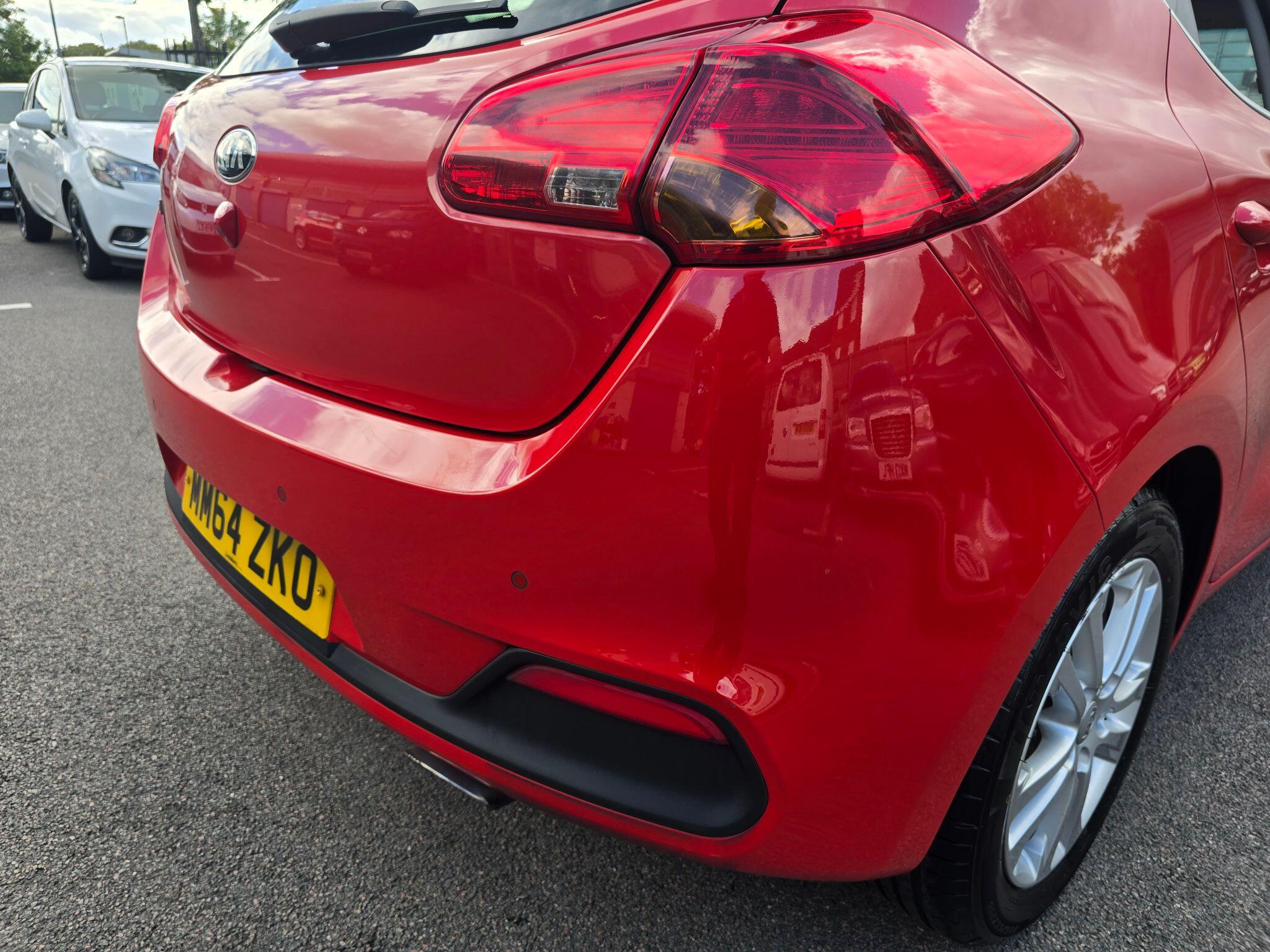 Kia Ceed view 86
