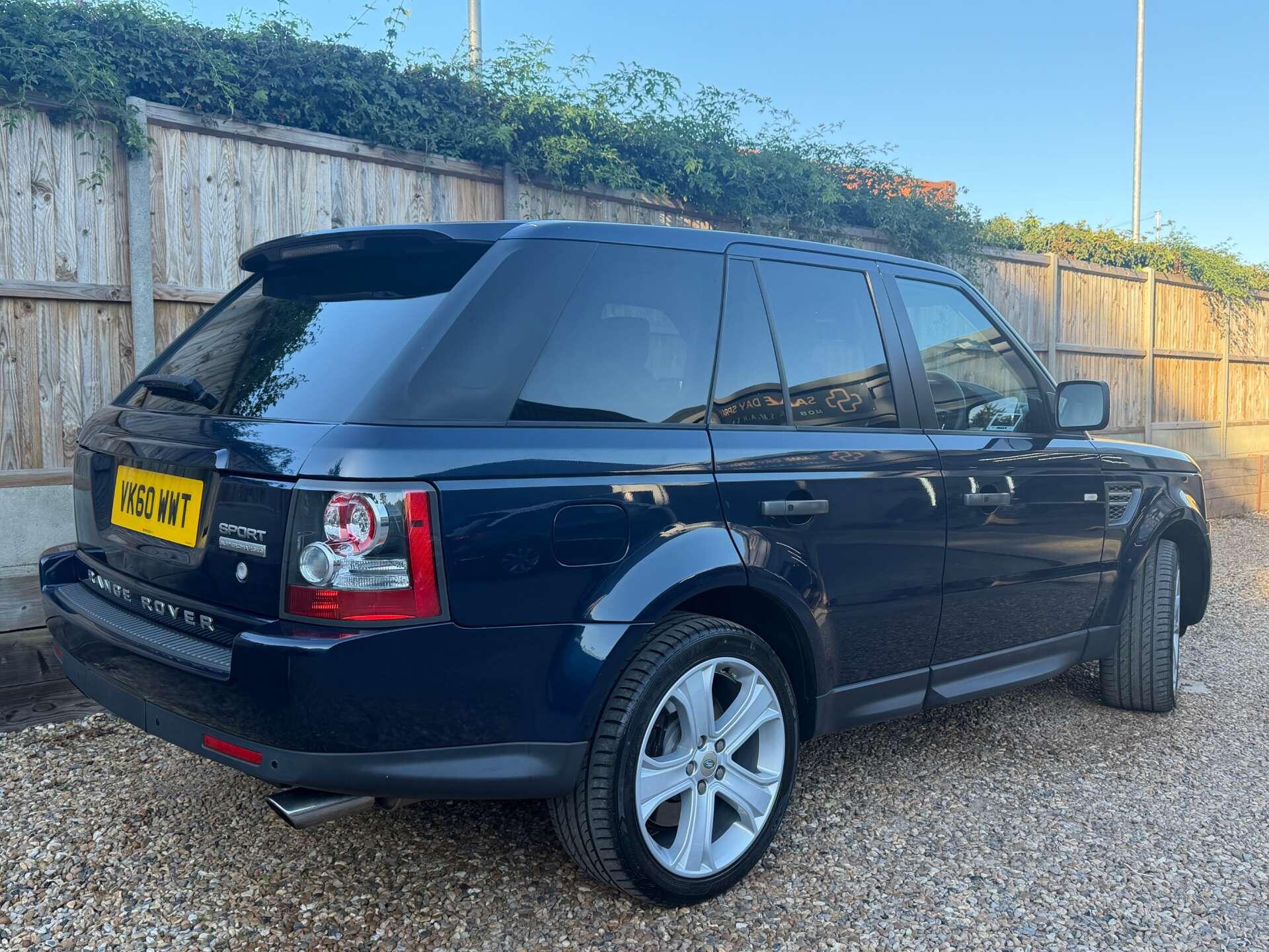 Land Rover Range Rover Sport view 12