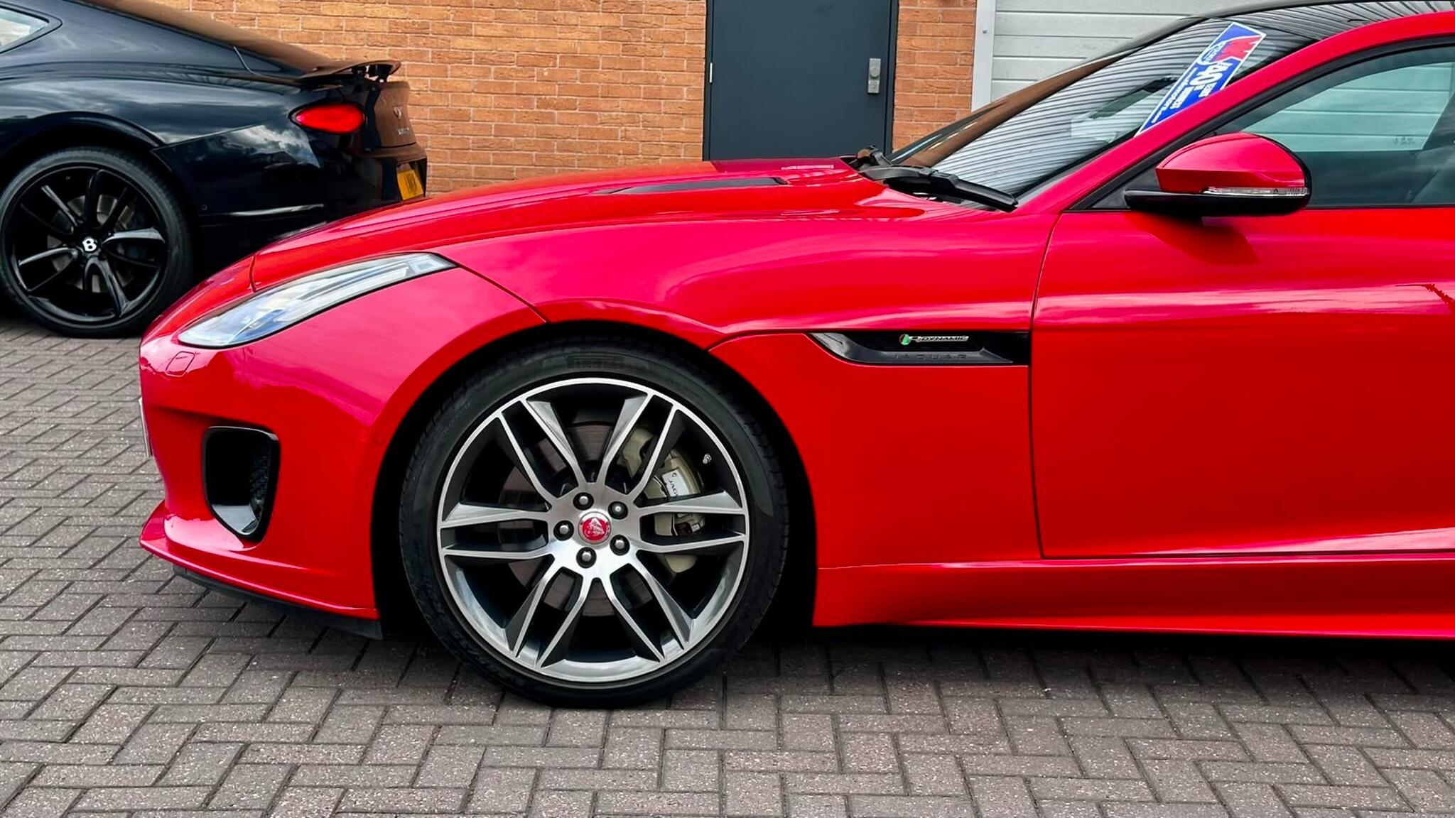 Jaguar F-Type view 15