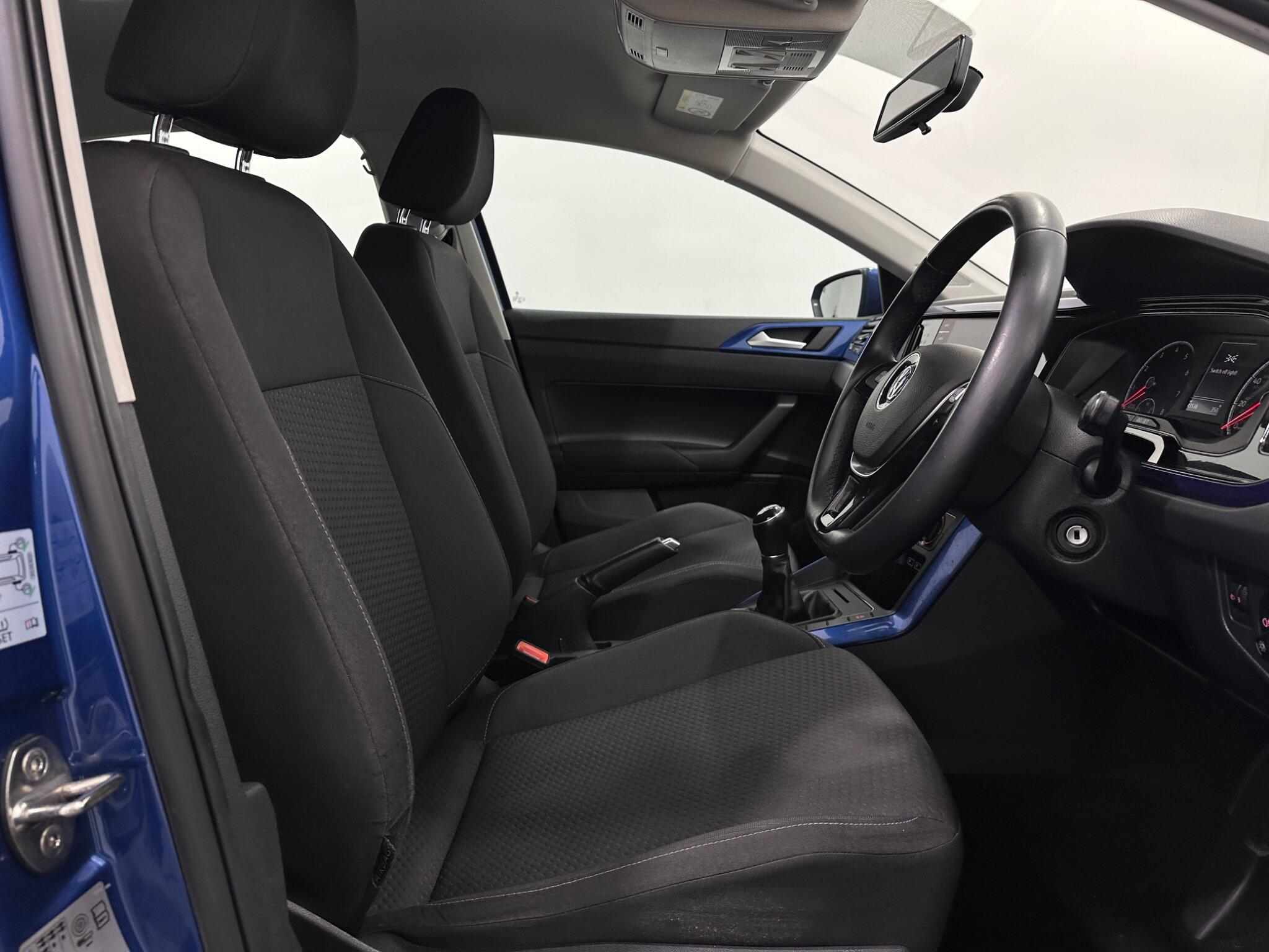 Volkswagen Polo view 28