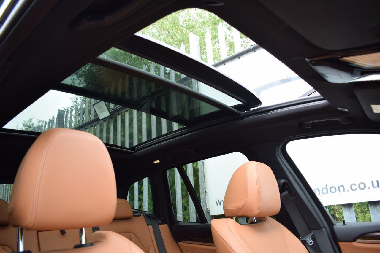 BMW X3 view 32