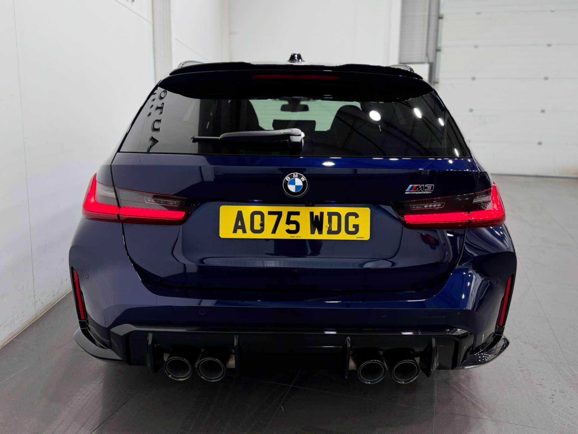 BMW M3 view 7