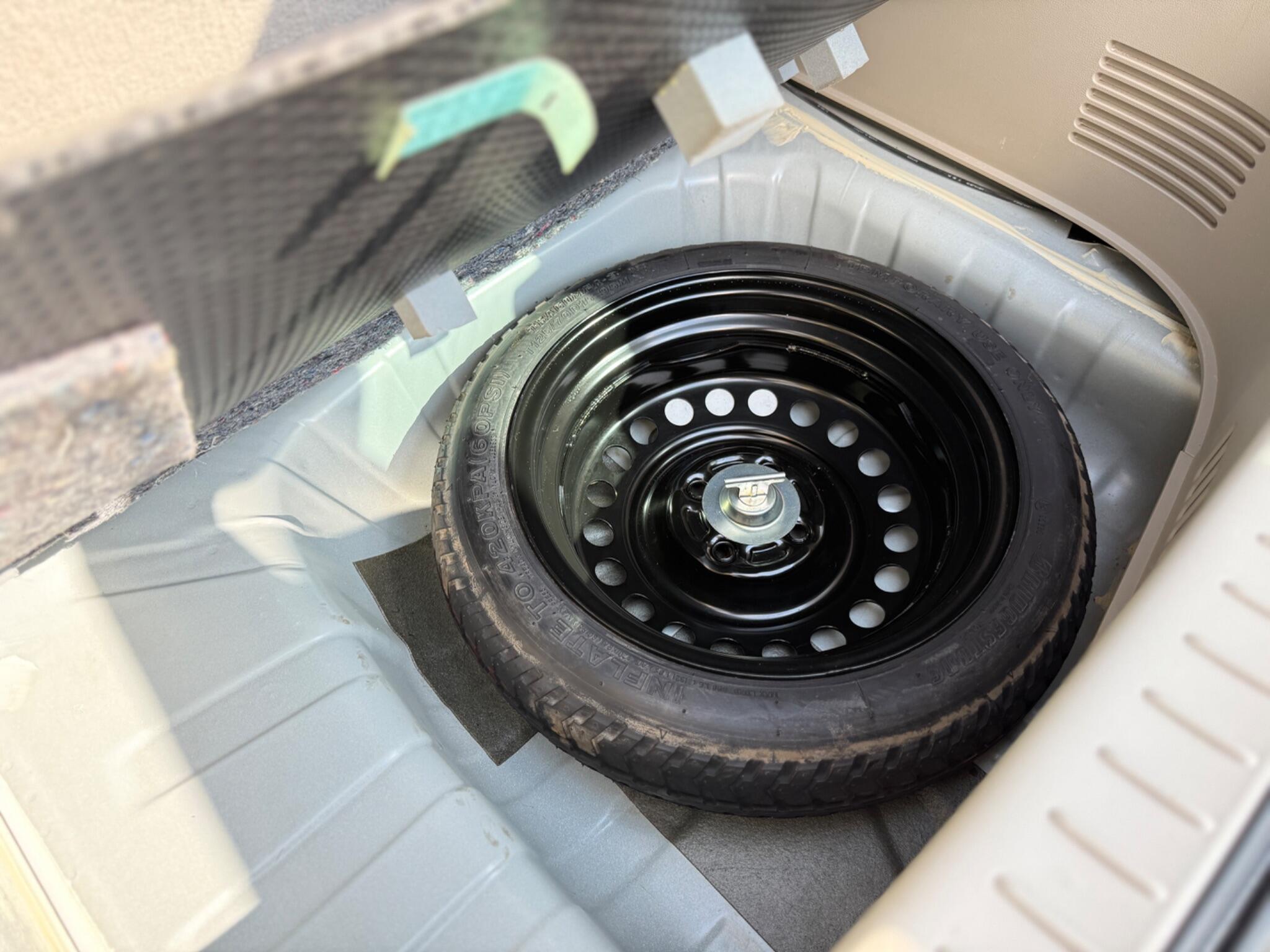 Nissan Cube view 52