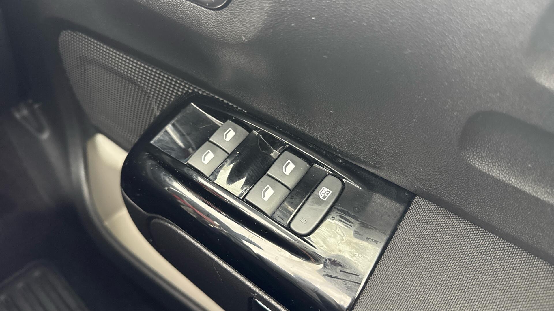 Citroen C3 view 35