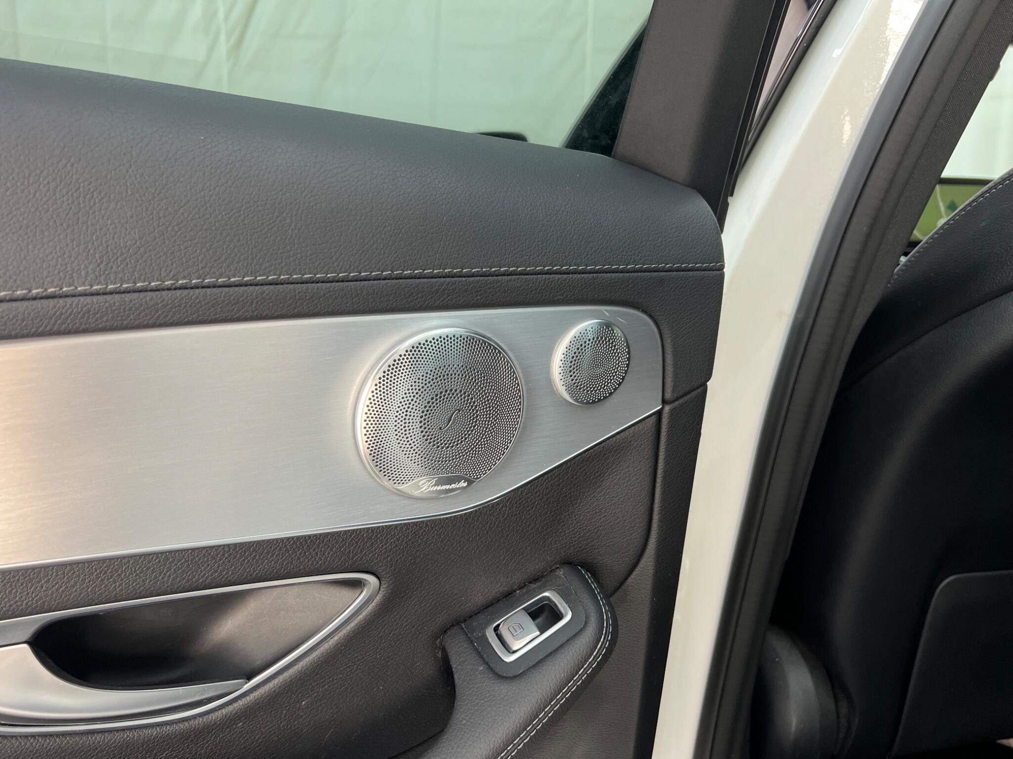 Mercedes-Benz C Class view 58
