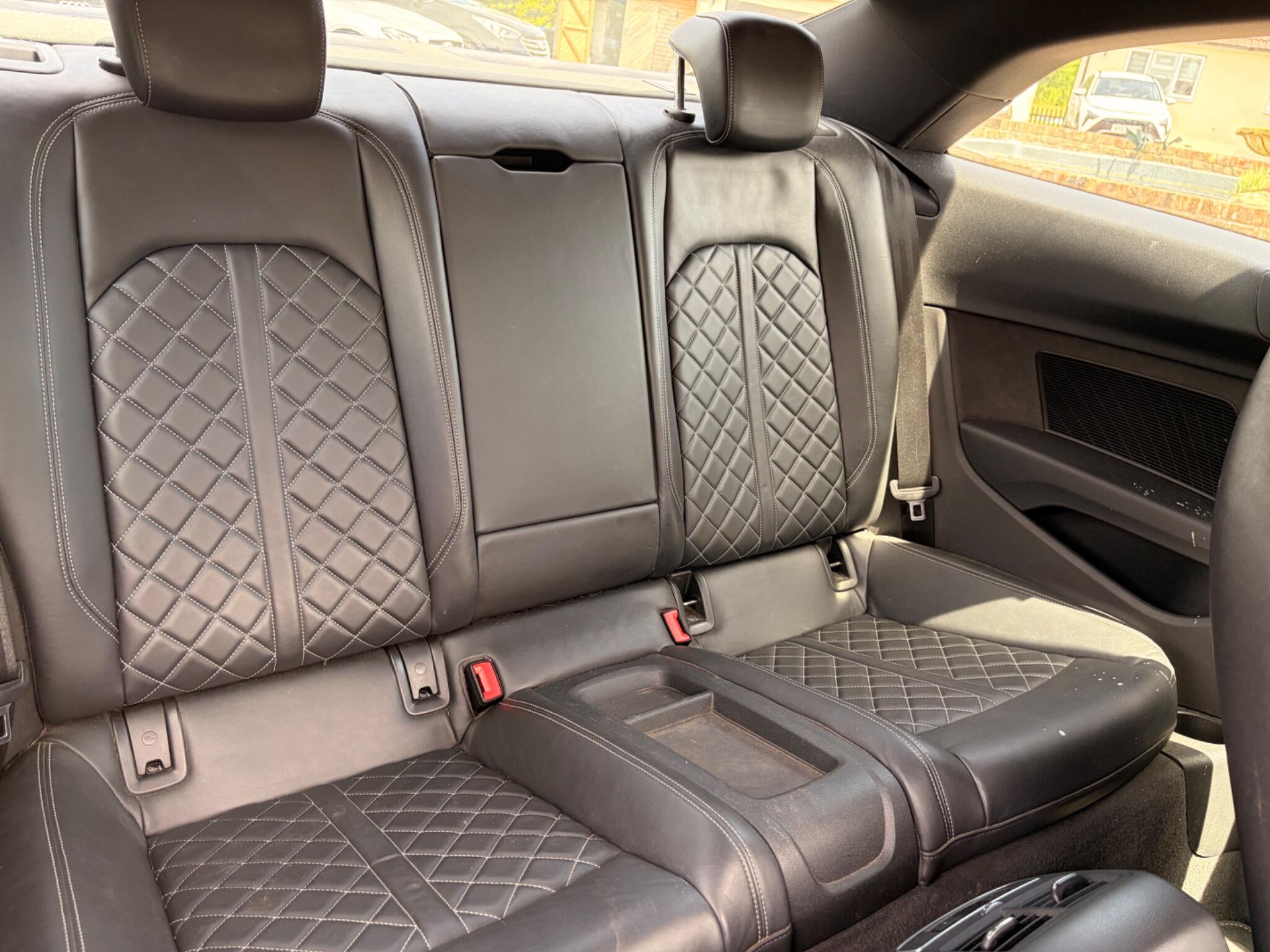 Audi S5 view 13