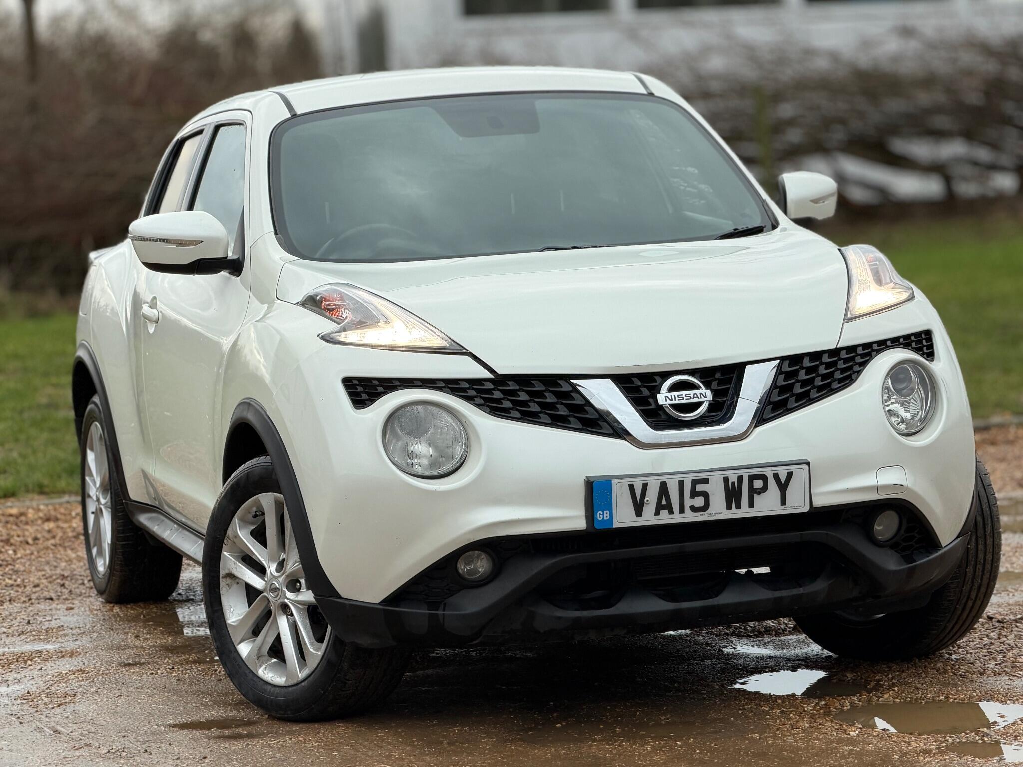 2015 Nissan Juke 1.2 DIG-T Acenta Premium Euro 6 (s/s) 5dr image 4