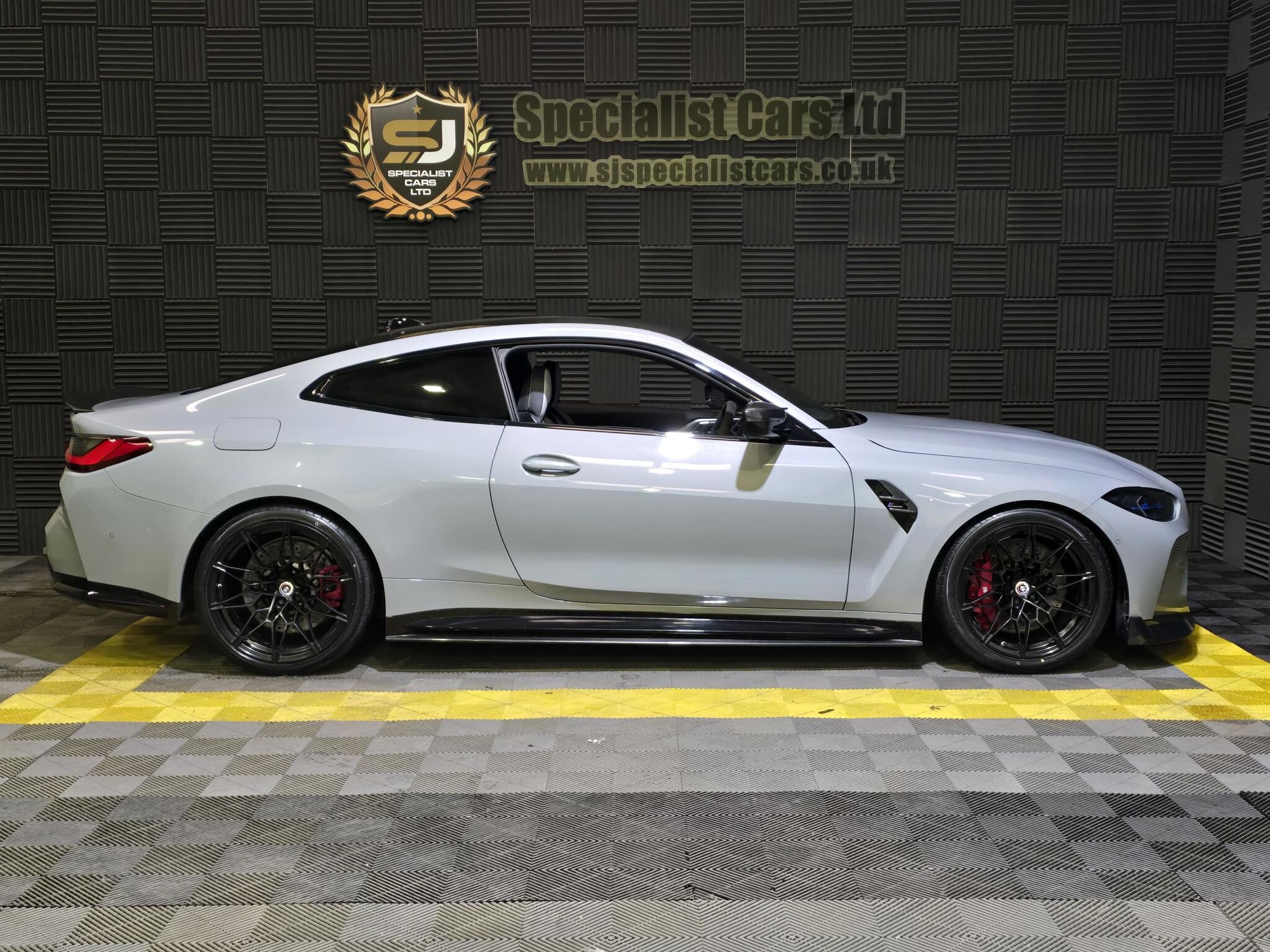 BMW M4 view 35