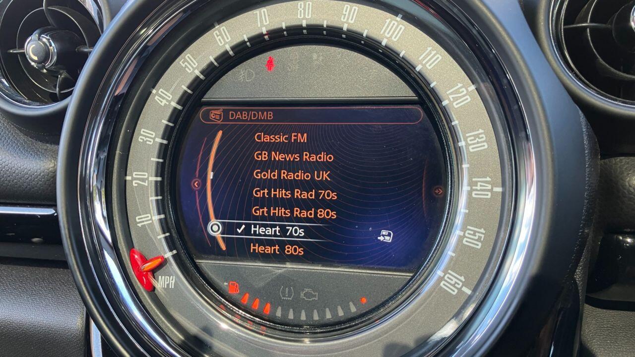 Mini Countryman view 44