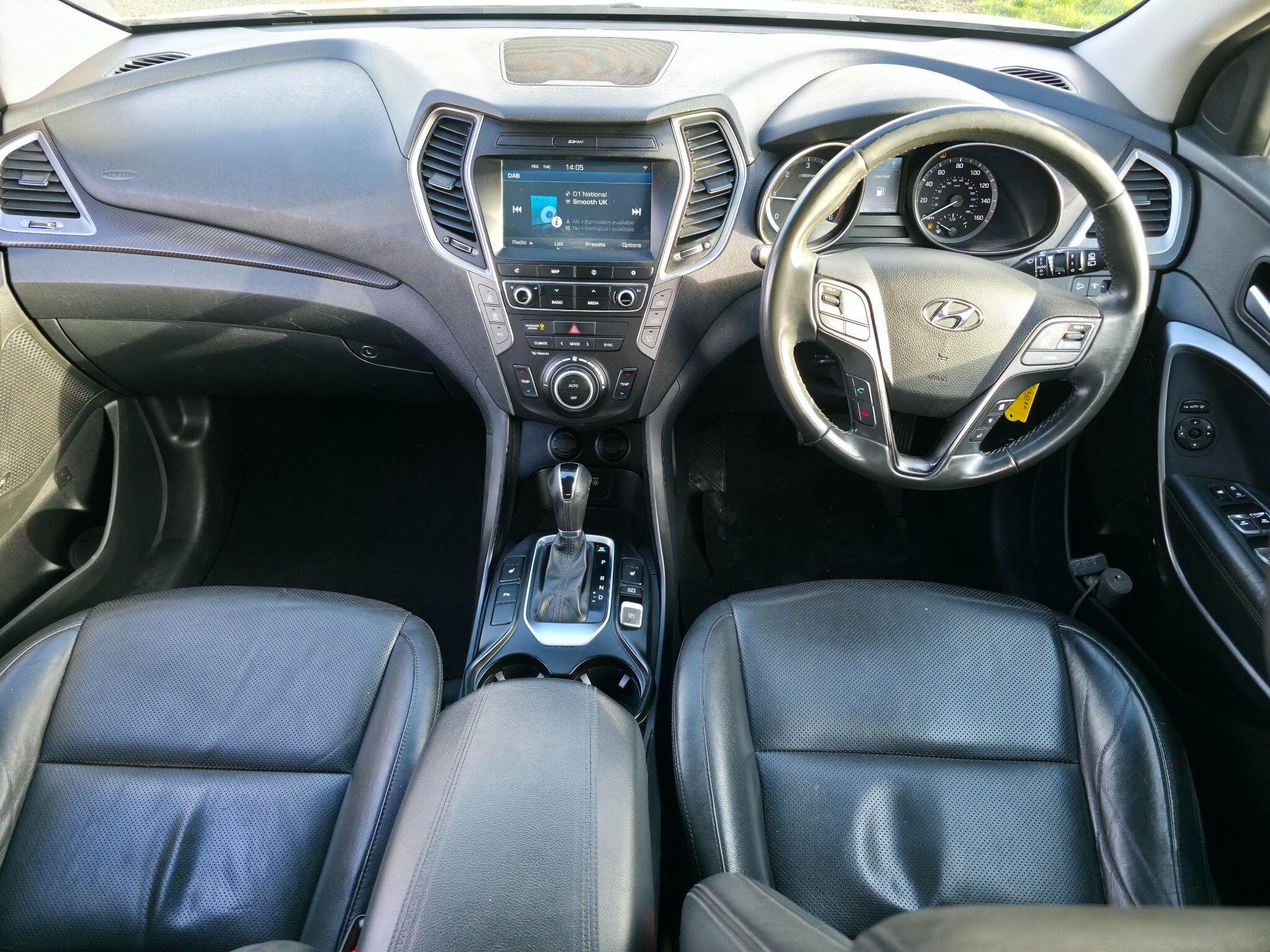 Hyundai Santa Fe view 20