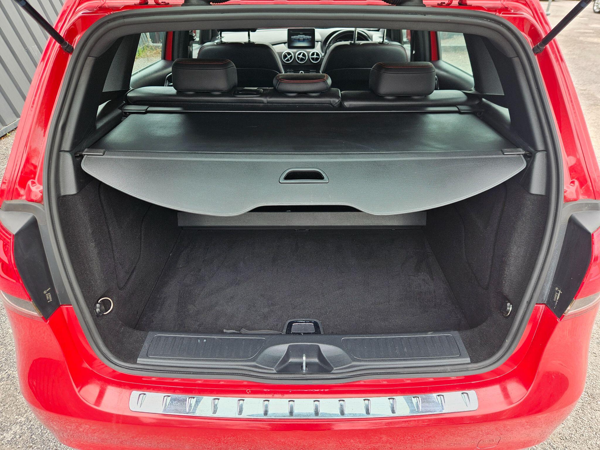 2018 Mercedes-Benz B Class image 54
