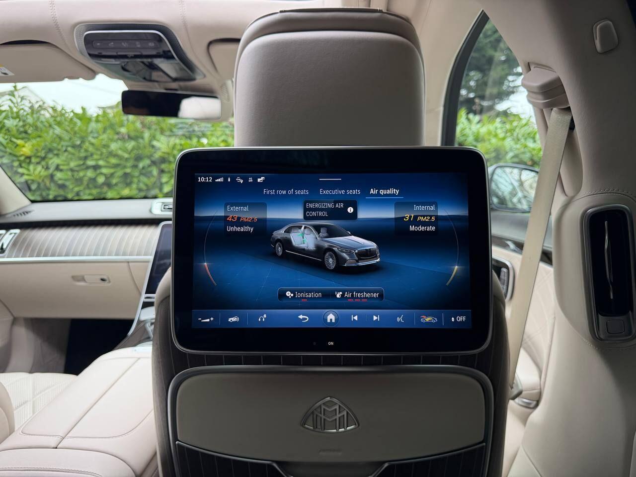 Mercedes-Benz S-Class view 38