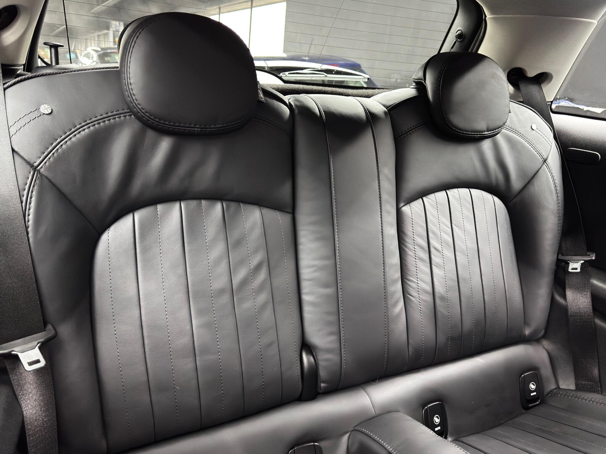 MINI Hatch view 15