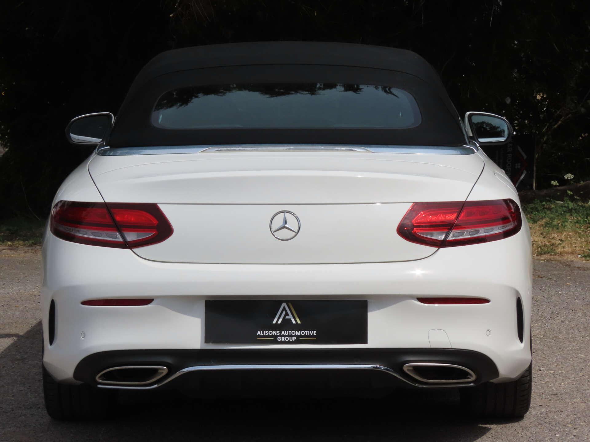 Mercedes-Benz C-Class view 7