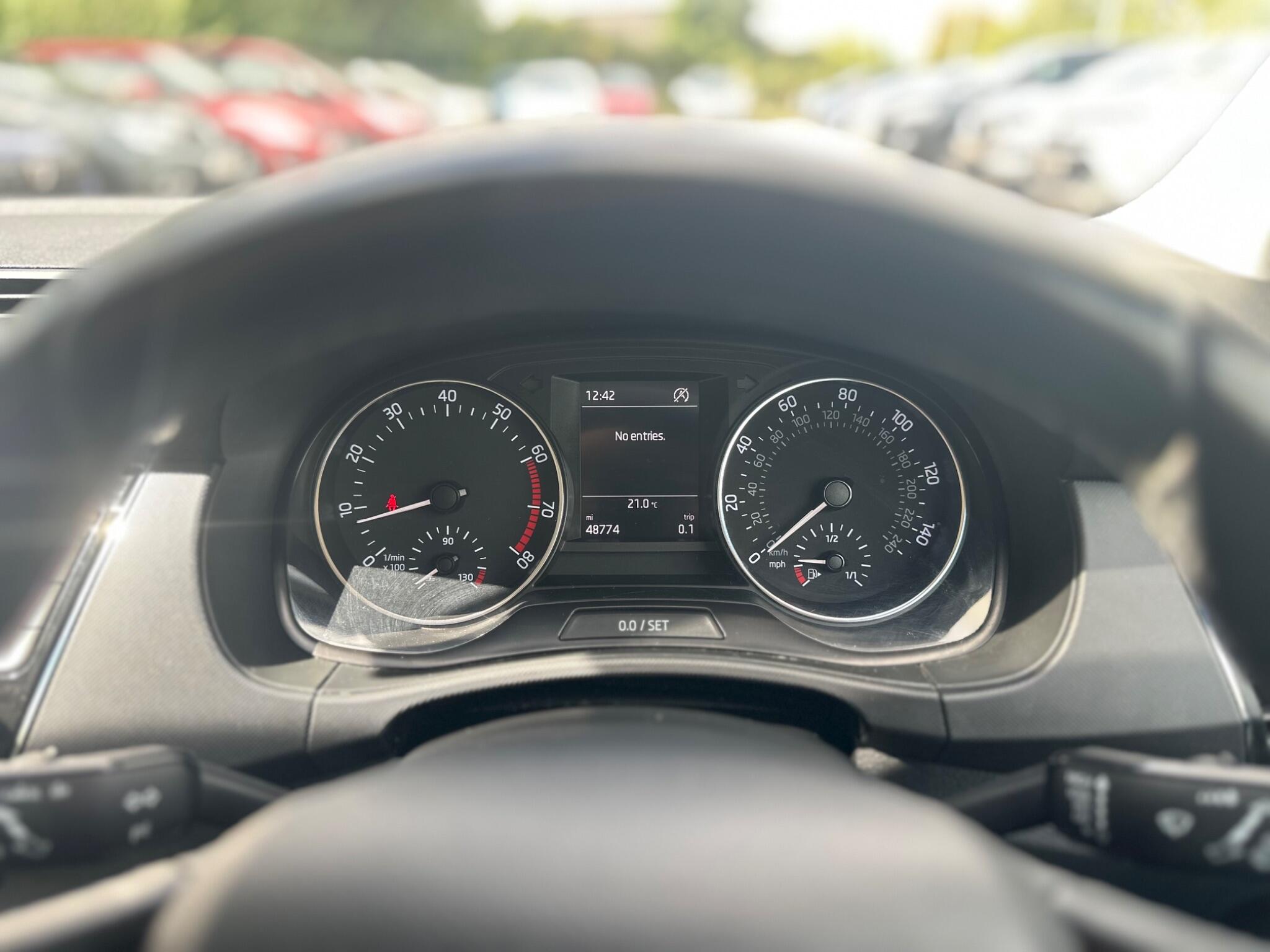 Skoda Fabia view 30
