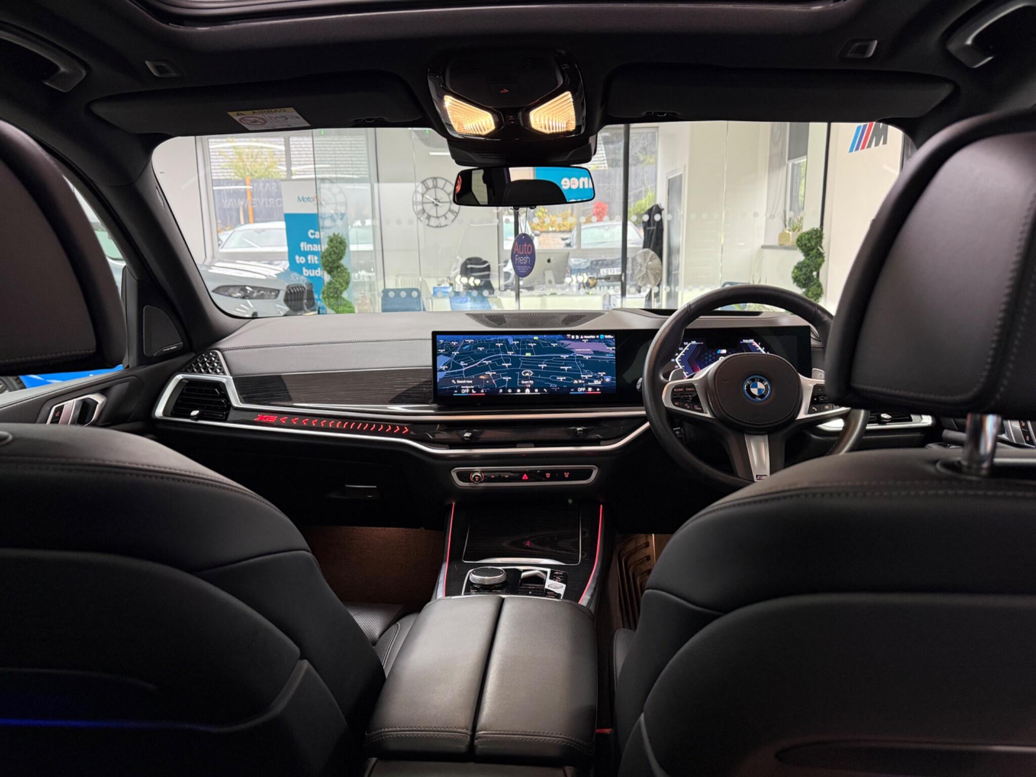 BMW X5 view 37