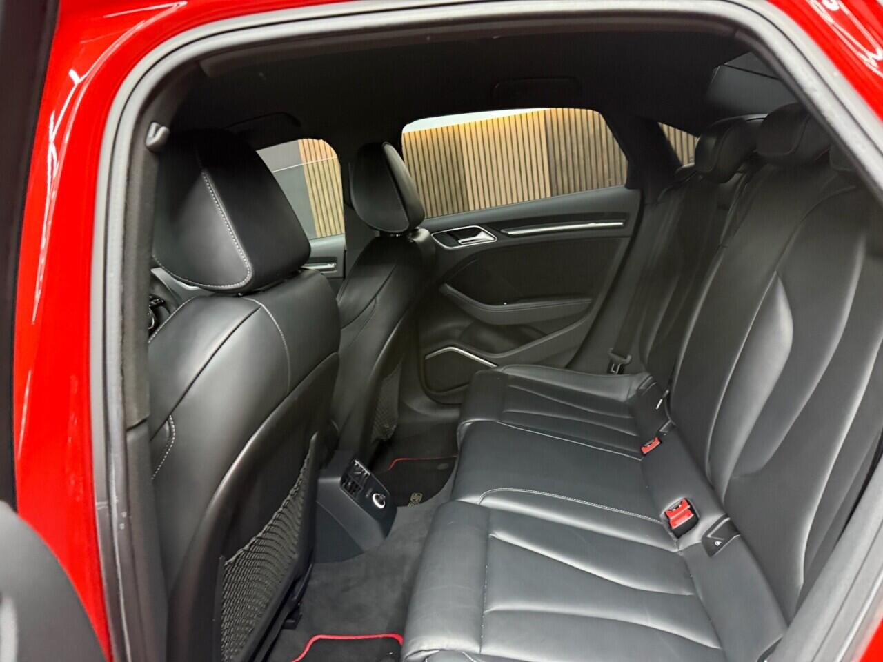 Audi RS3 view 43