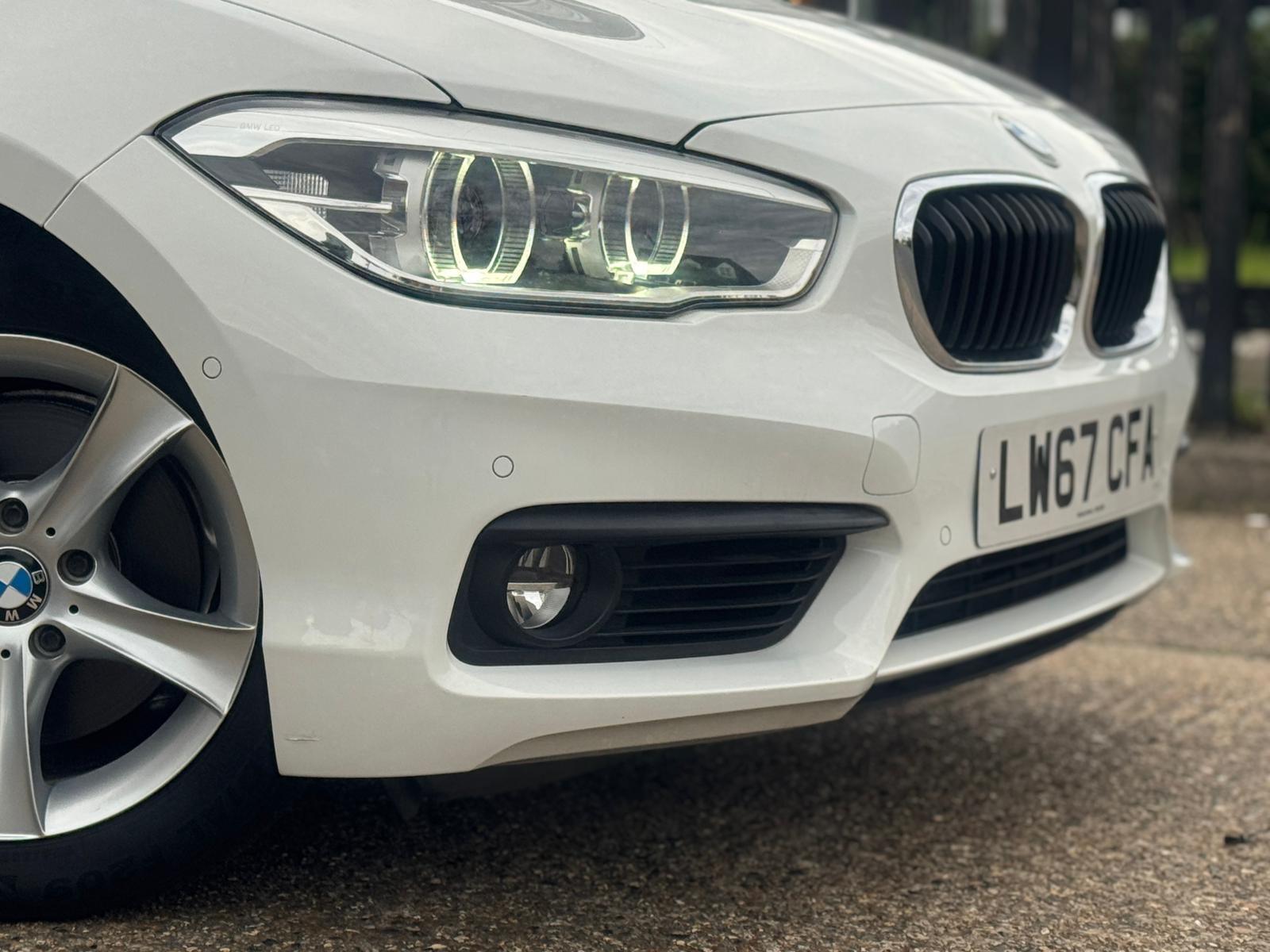 BMW 1 Series view 34