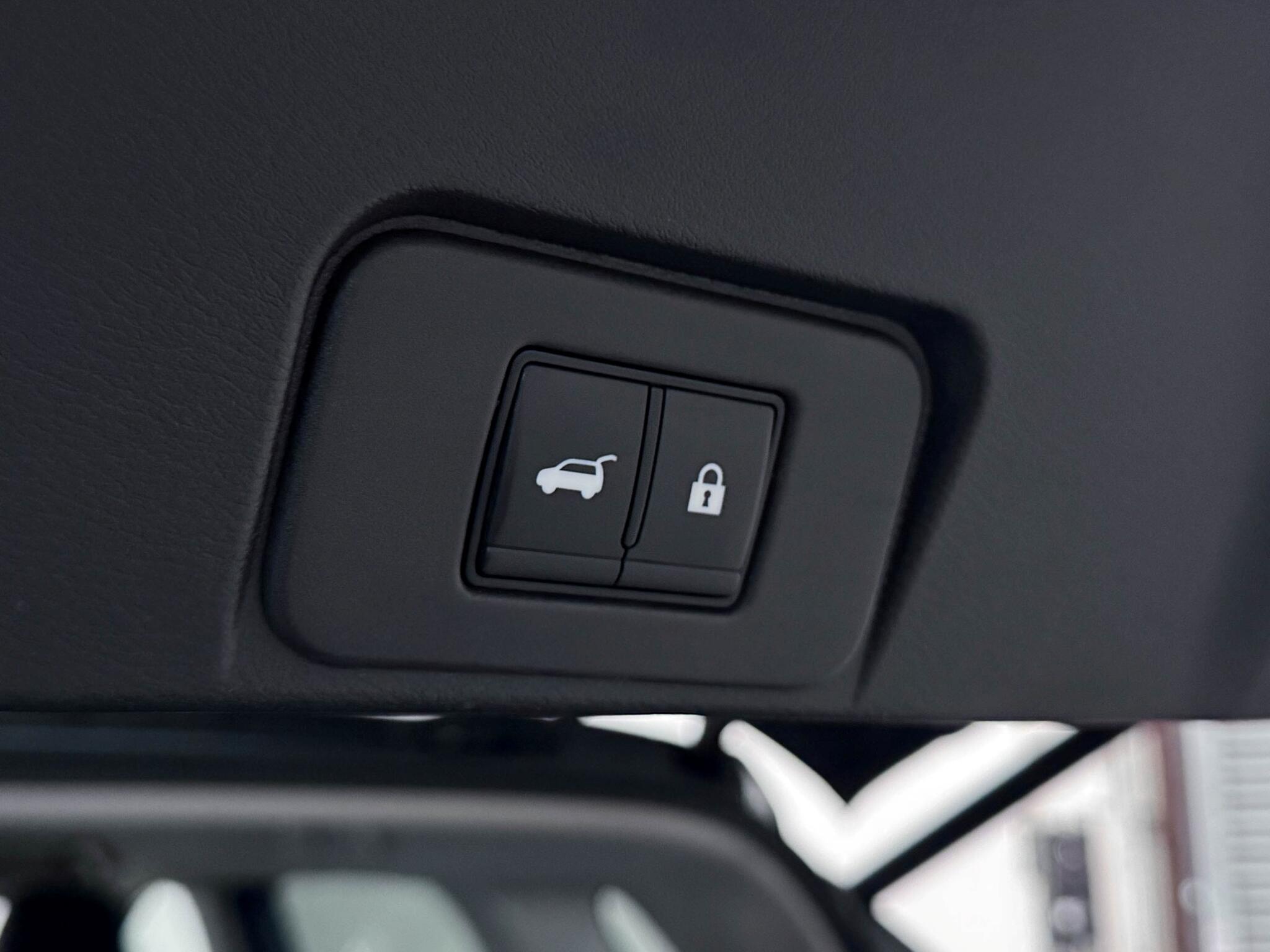 Nissan X-Trail view 13