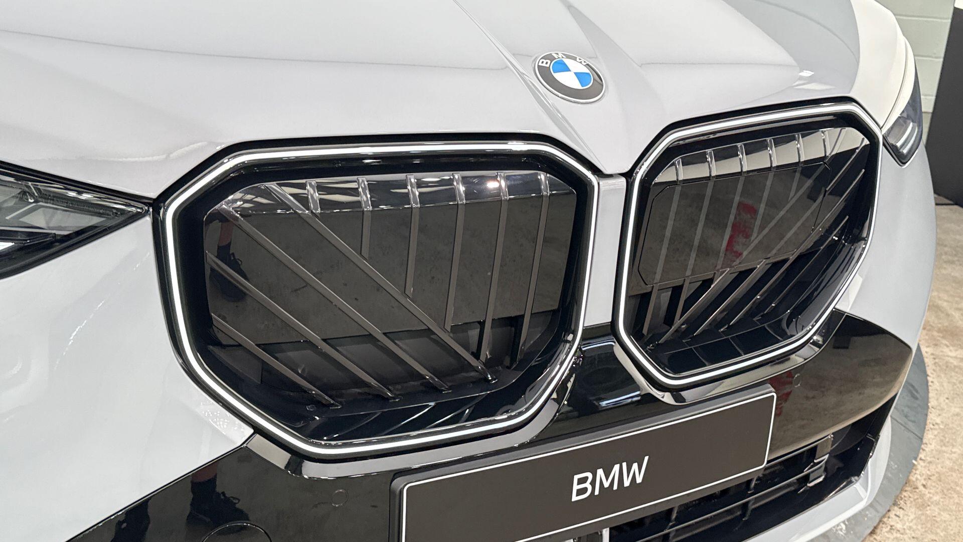 BMW X3 view 32