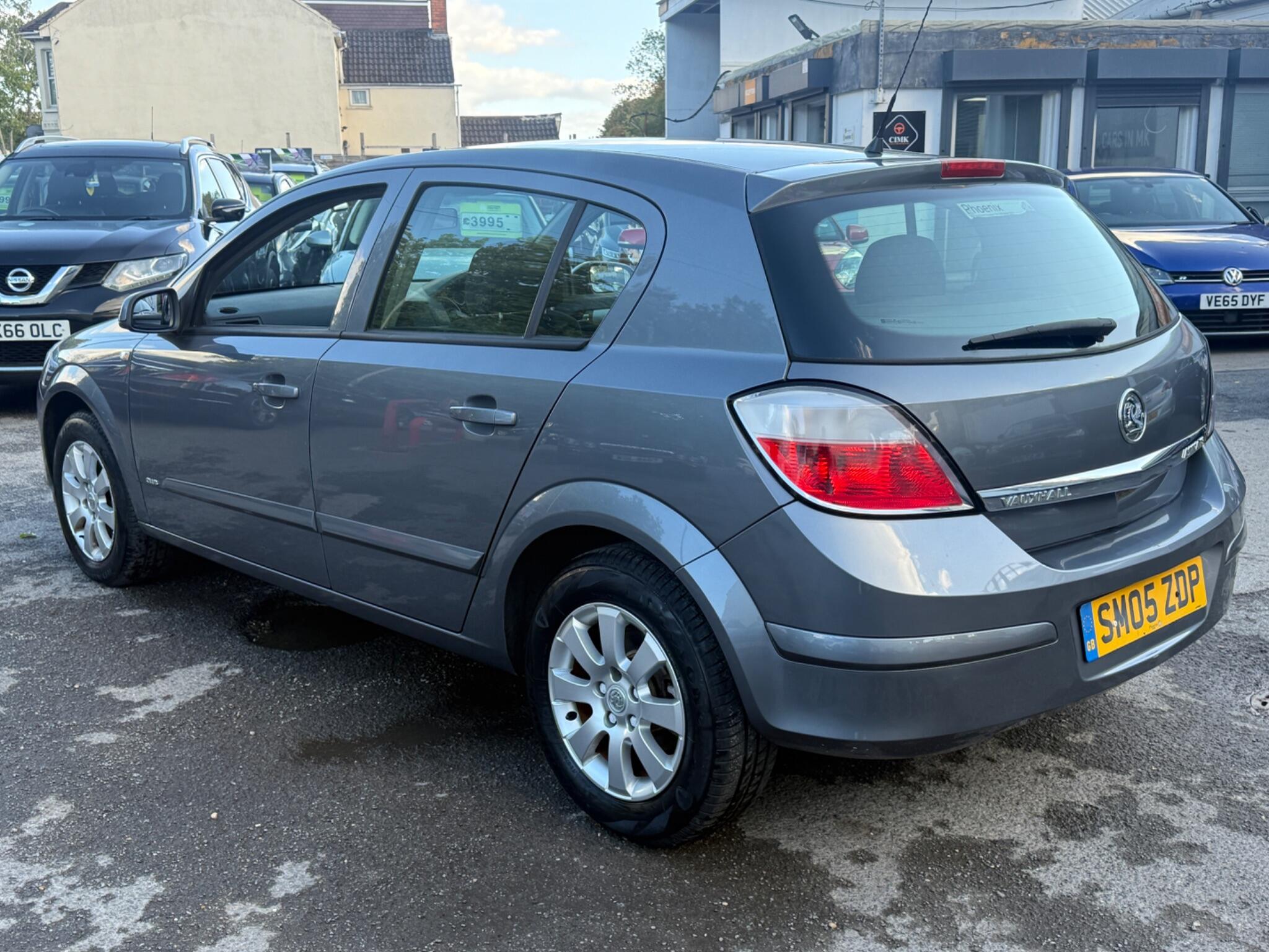 Vauxhall Astra - Image 13