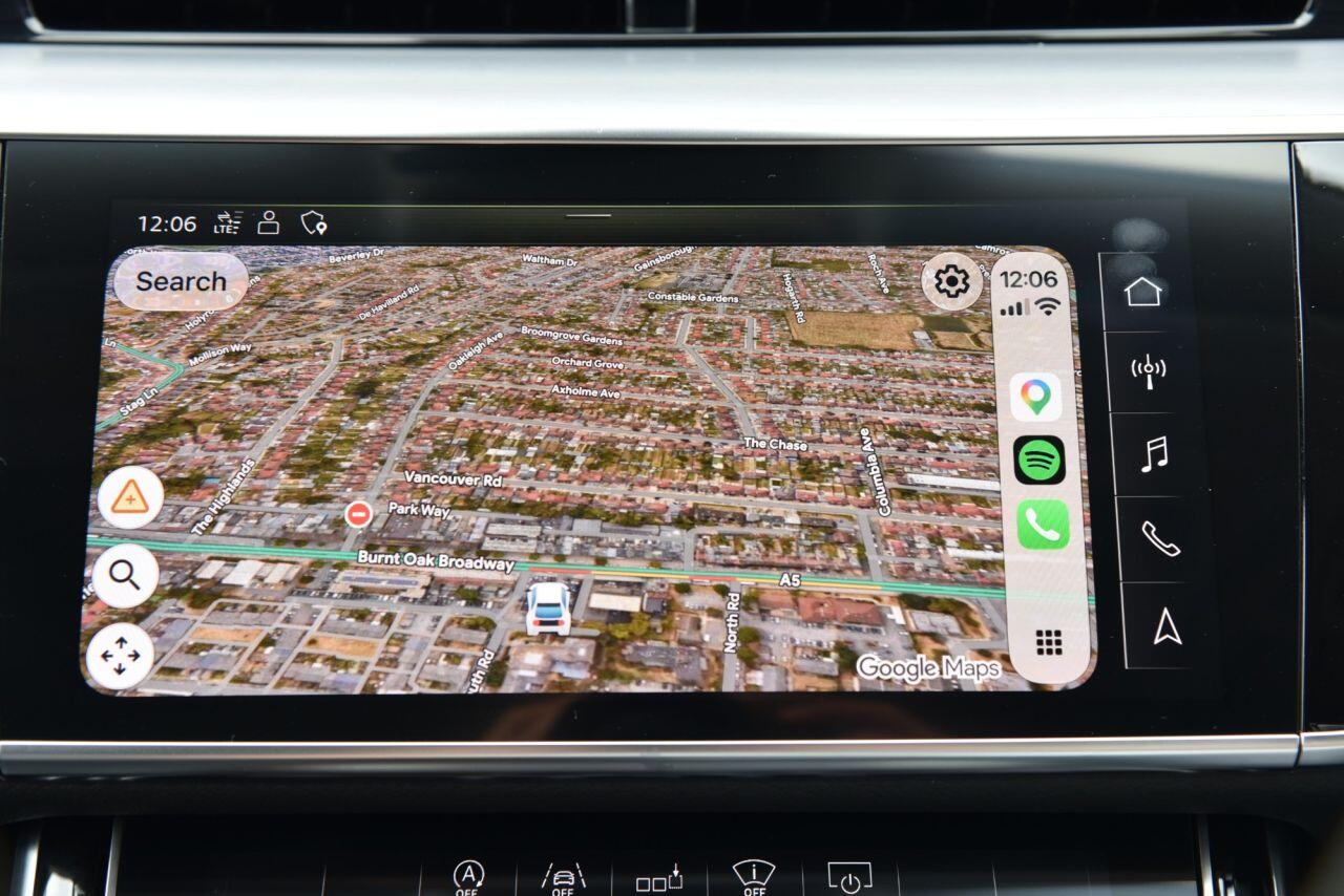 Audi A8 view 51