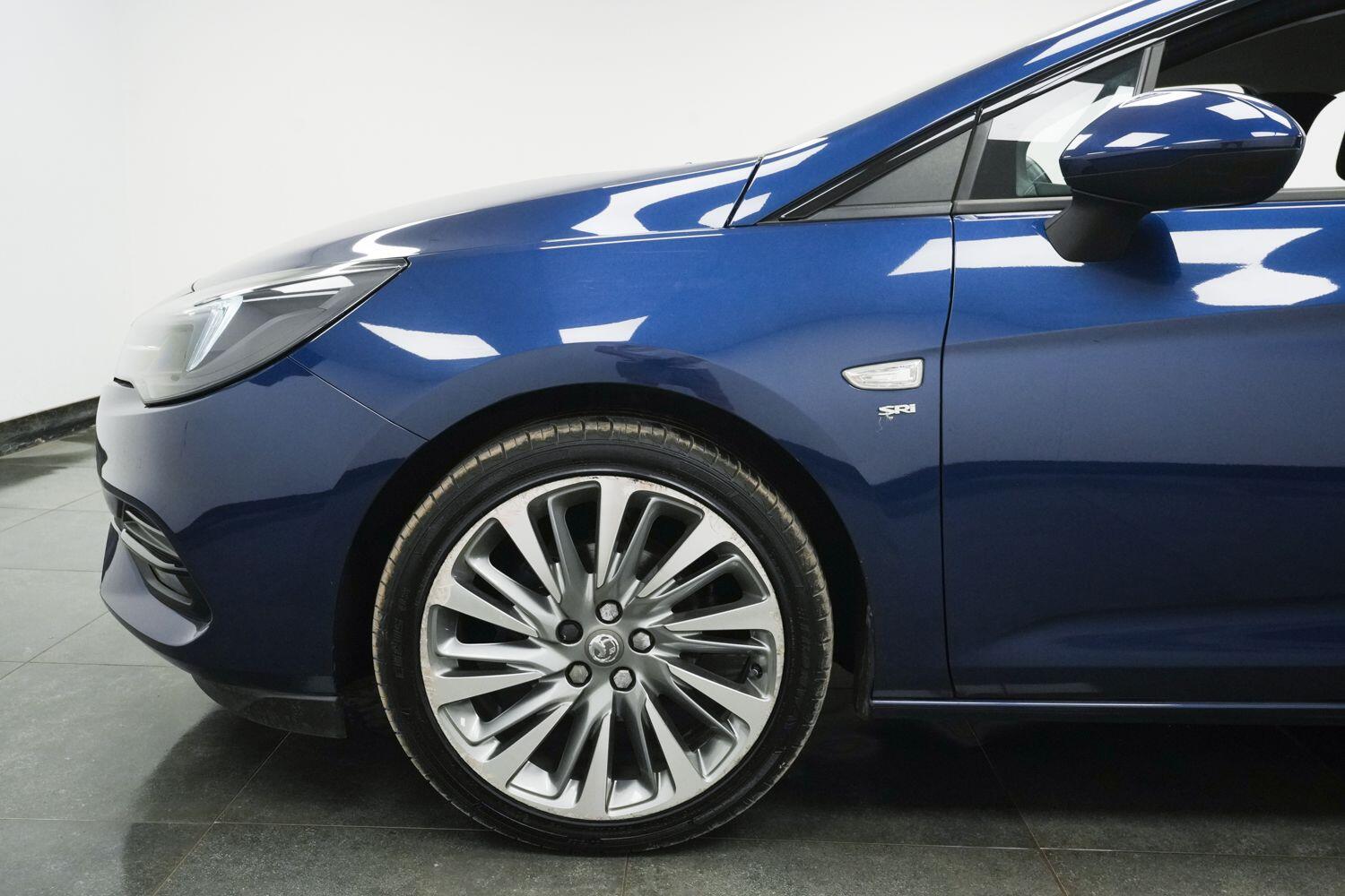 Vauxhall Astra view 6