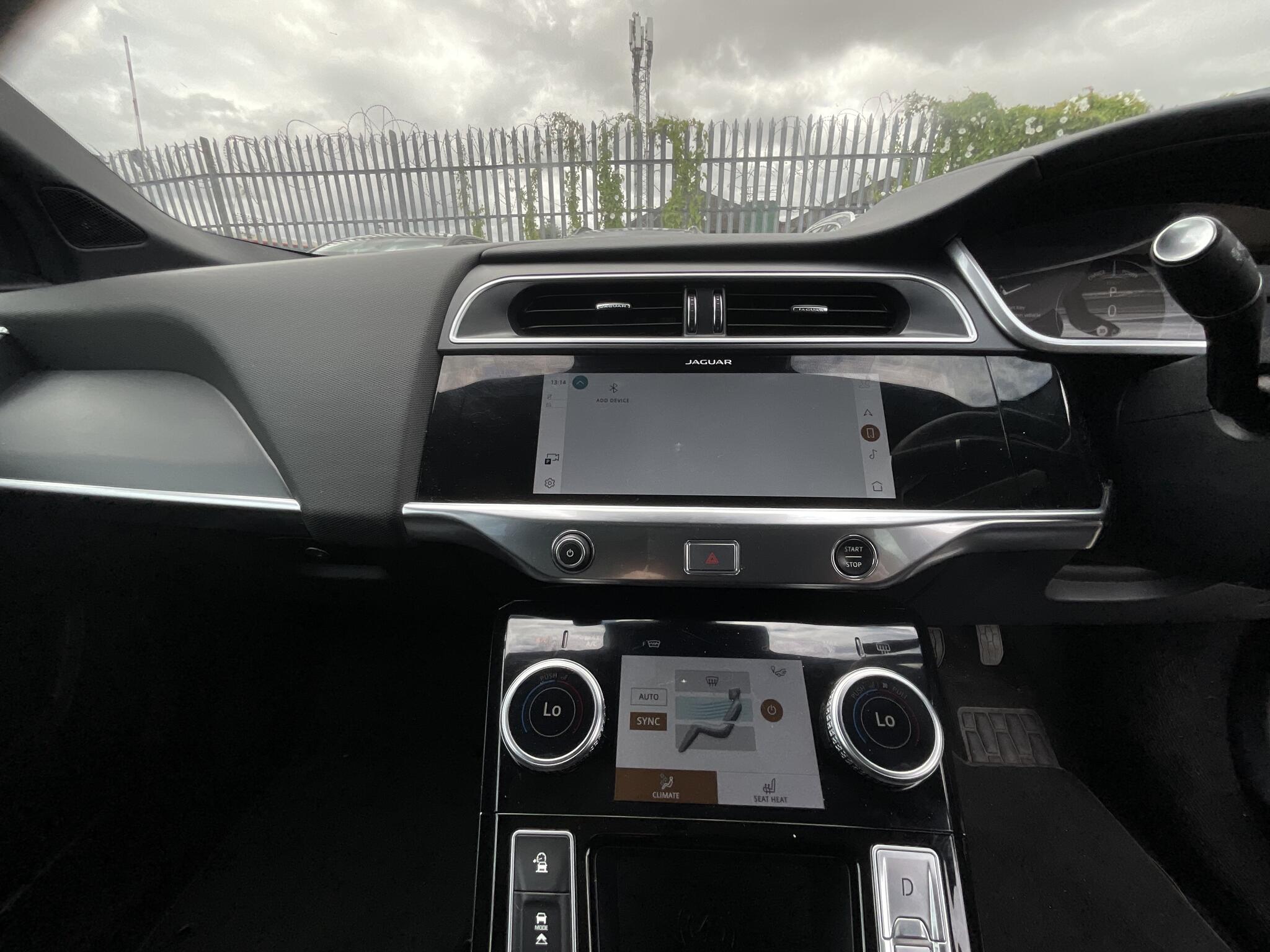 Jaguar I-Pace view 20