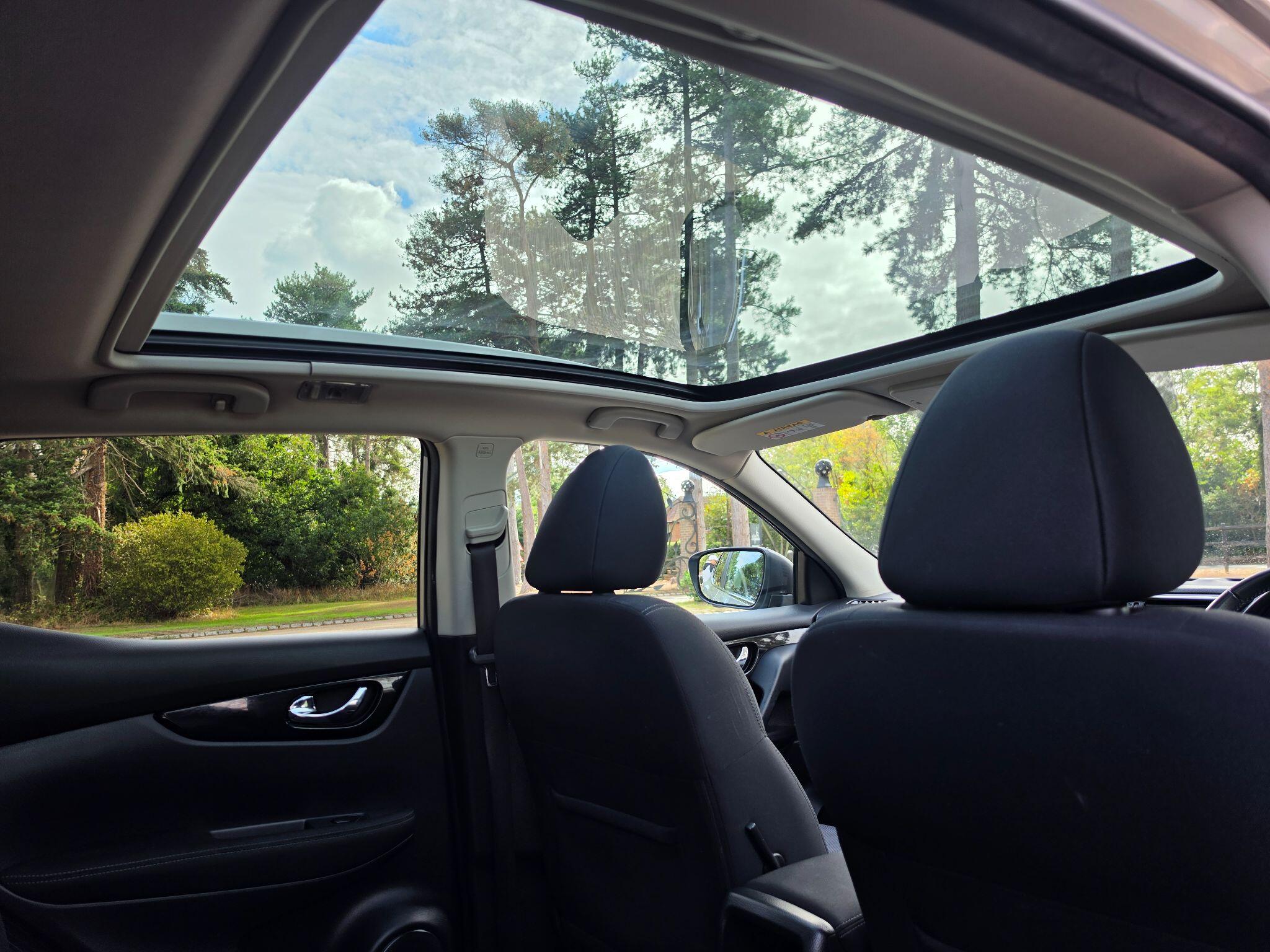Nissan Qashqai view 28